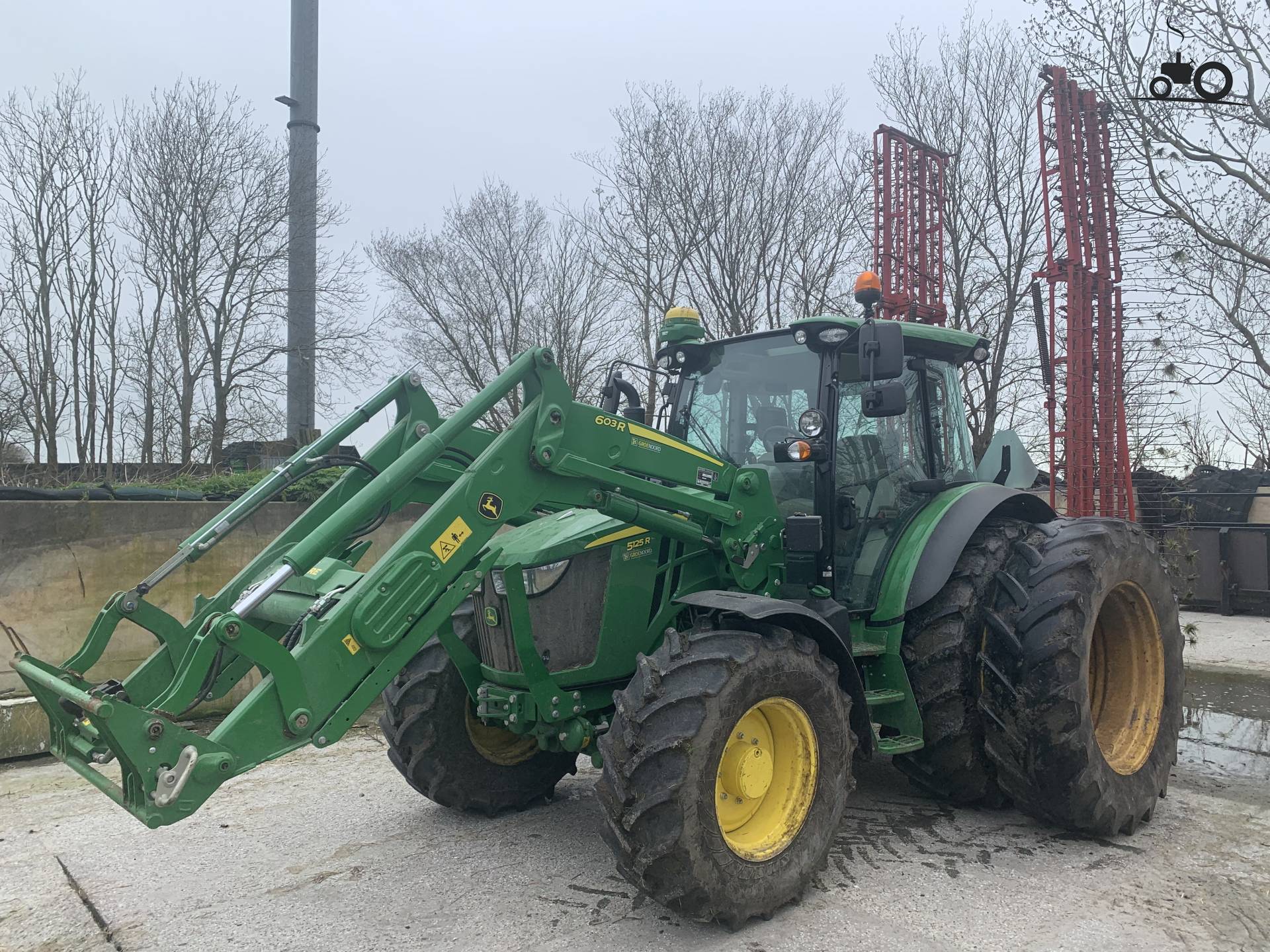 Foto John Deere 5125R #1340215