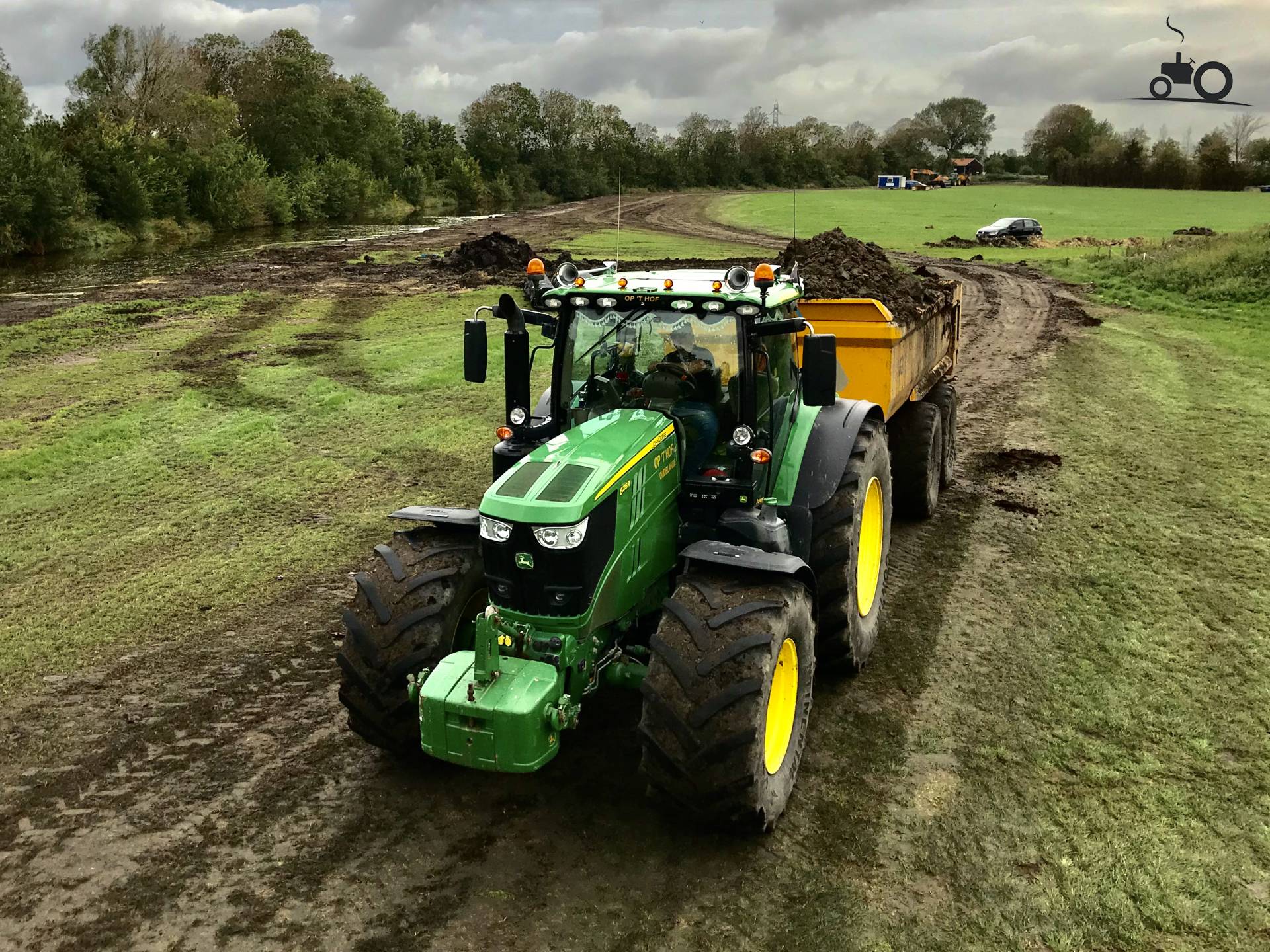 Foto John Deere 6215R #1370281