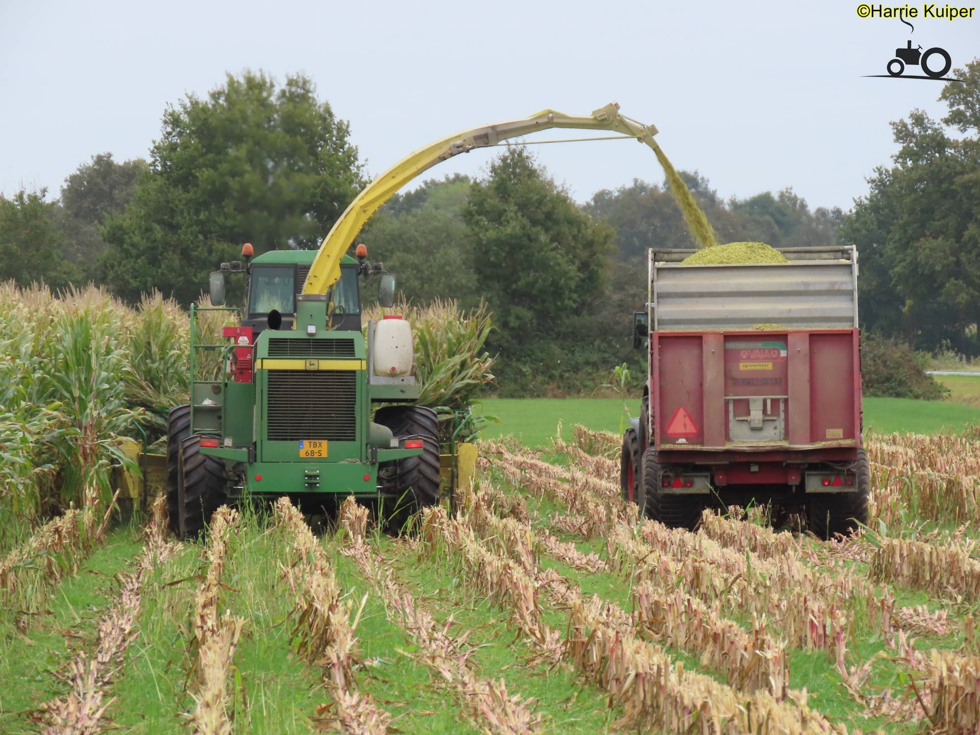 John Deere 6850 - Laatste Updates, Foto's & Video's - Pagina 1