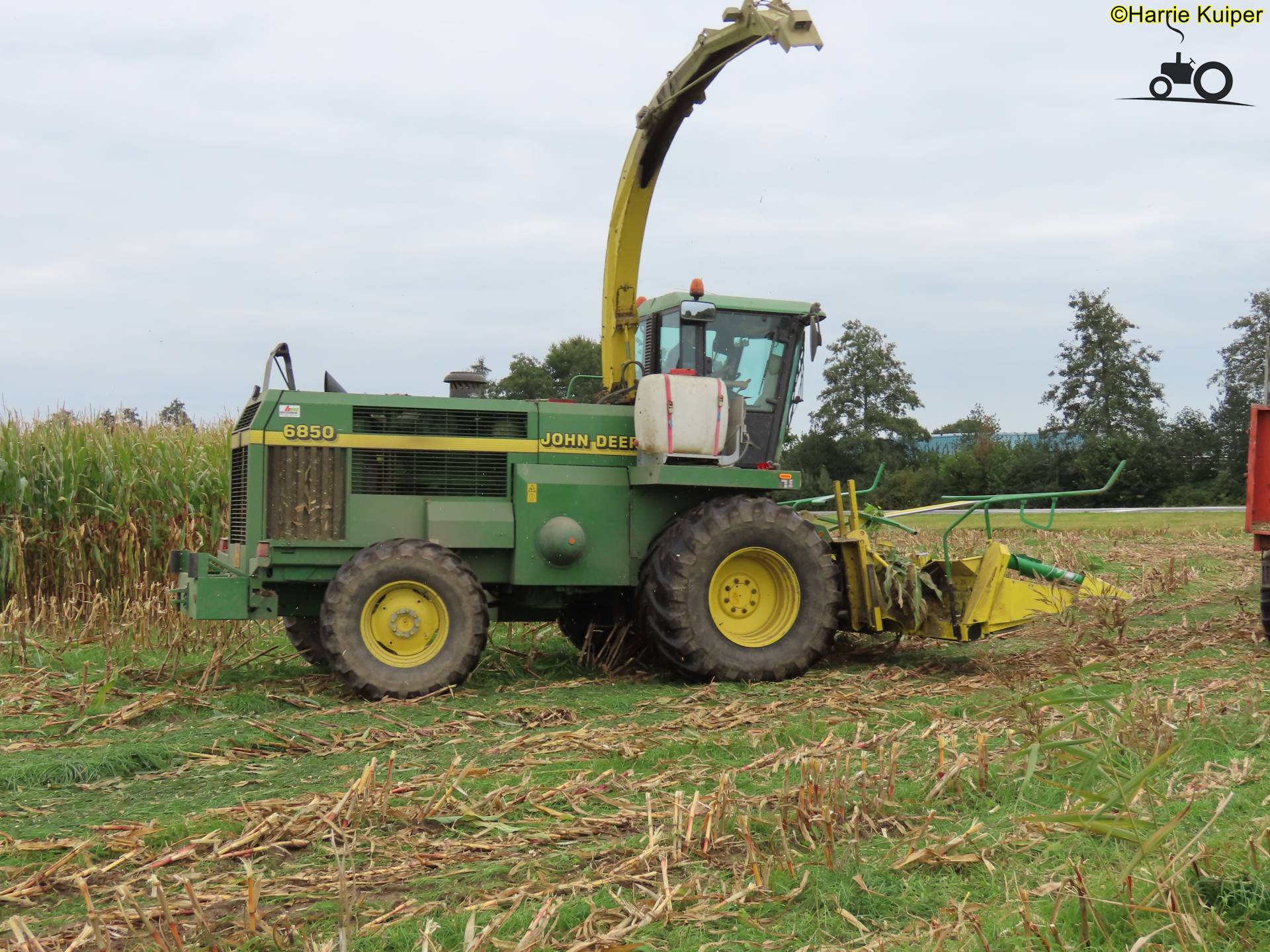 John Deere 6850 - Laatste Updates, Foto's & Video's - Pagina 1