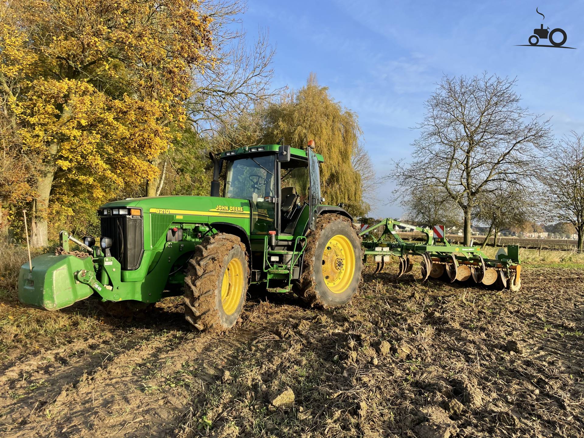 Foto John Deere 8210 1445845