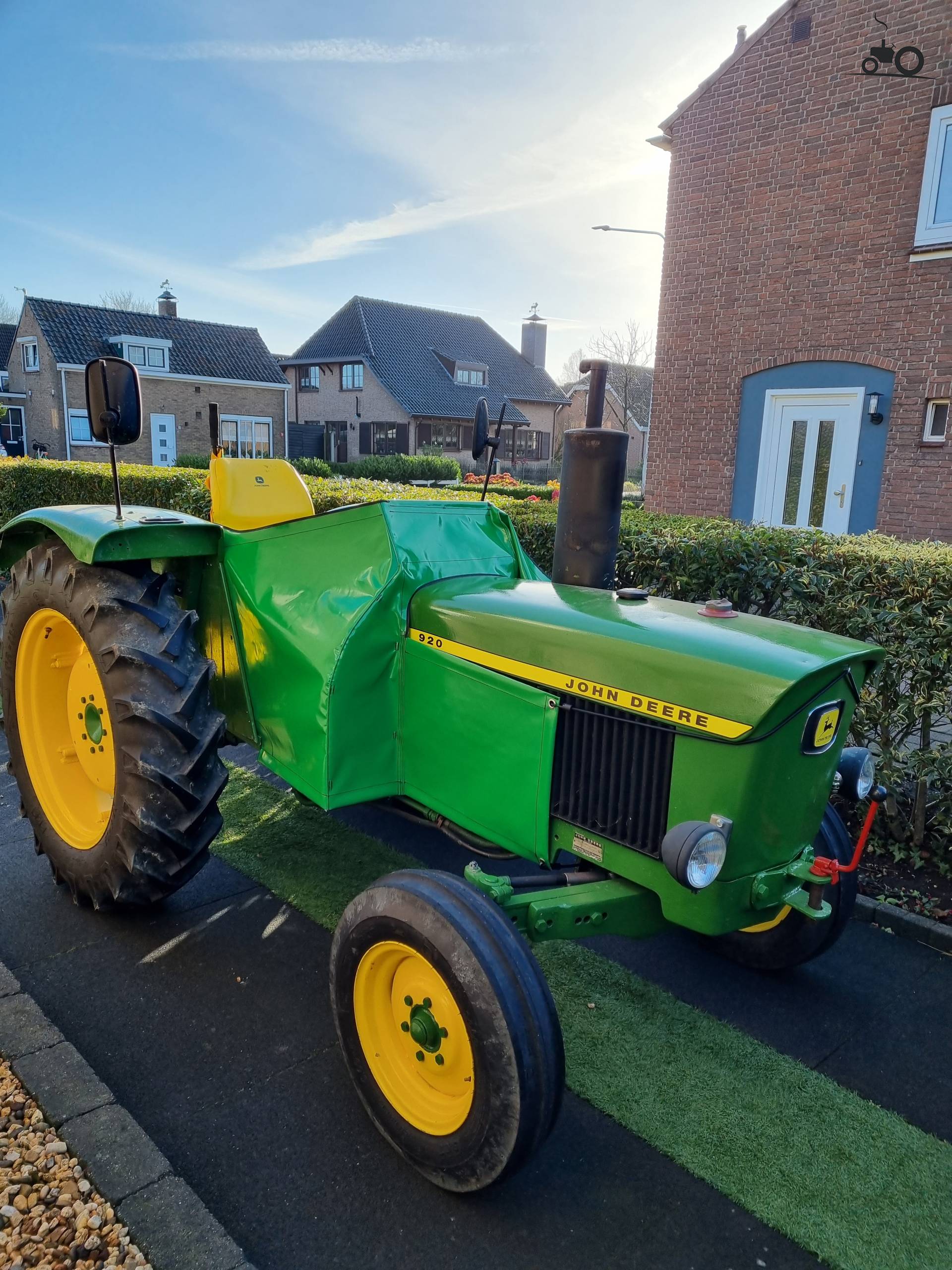 John Deere 920 - France - Tracteur image #1452968