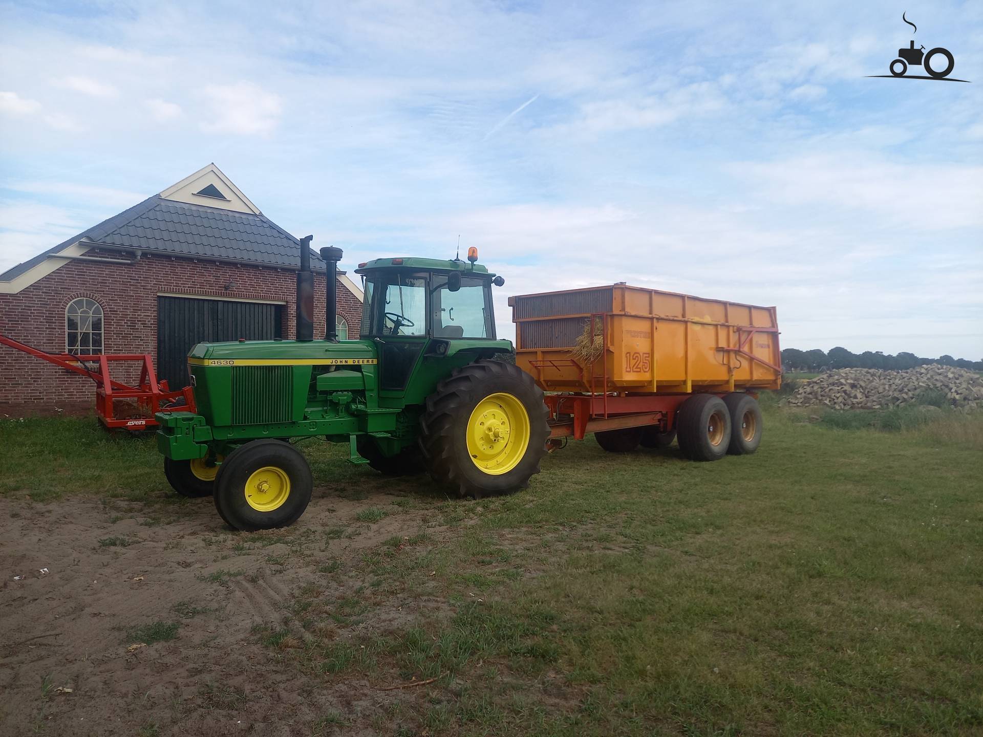 Foto John Deere 4630 #1484340