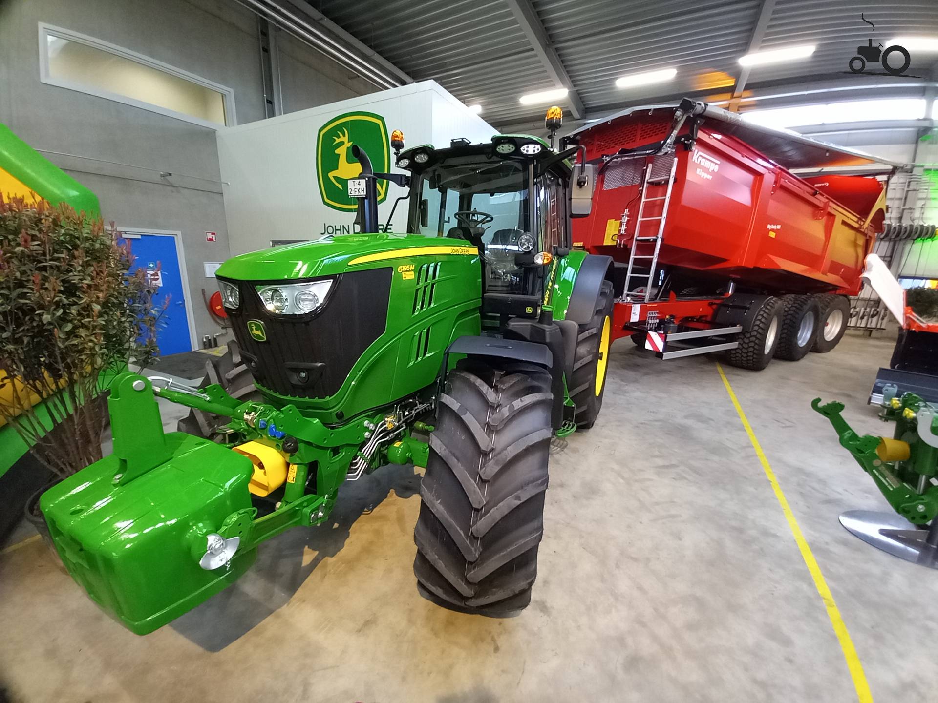 Foto John Deere 6195M van Kraakman BV