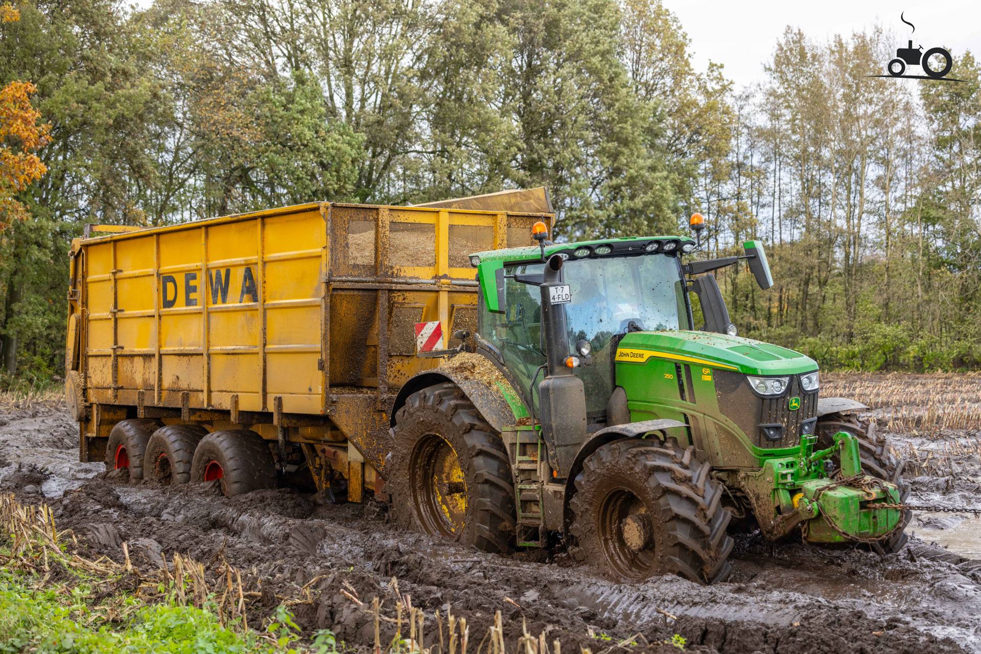 John Deere 6R 250