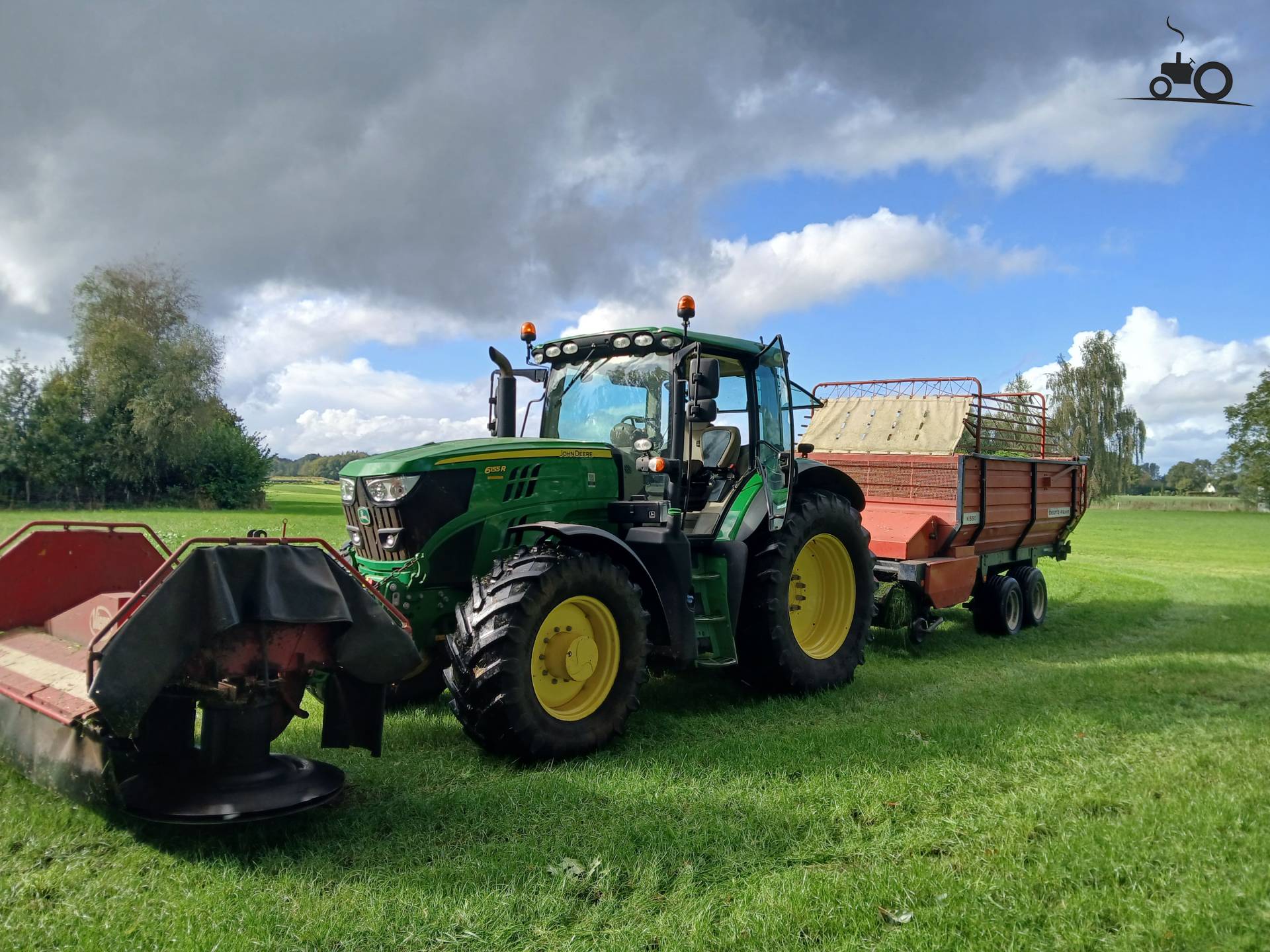 John Deere 6155R
