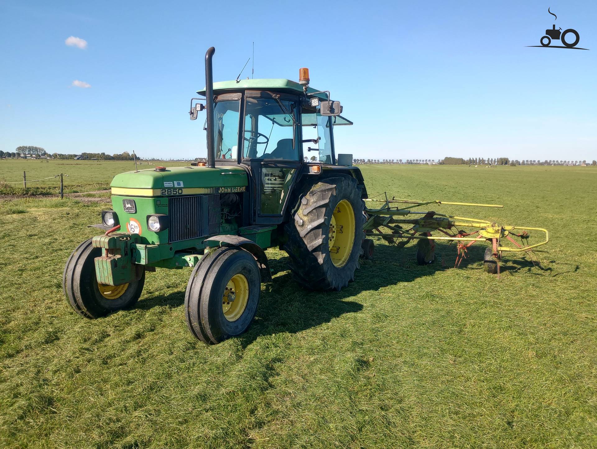 John Deere 2850