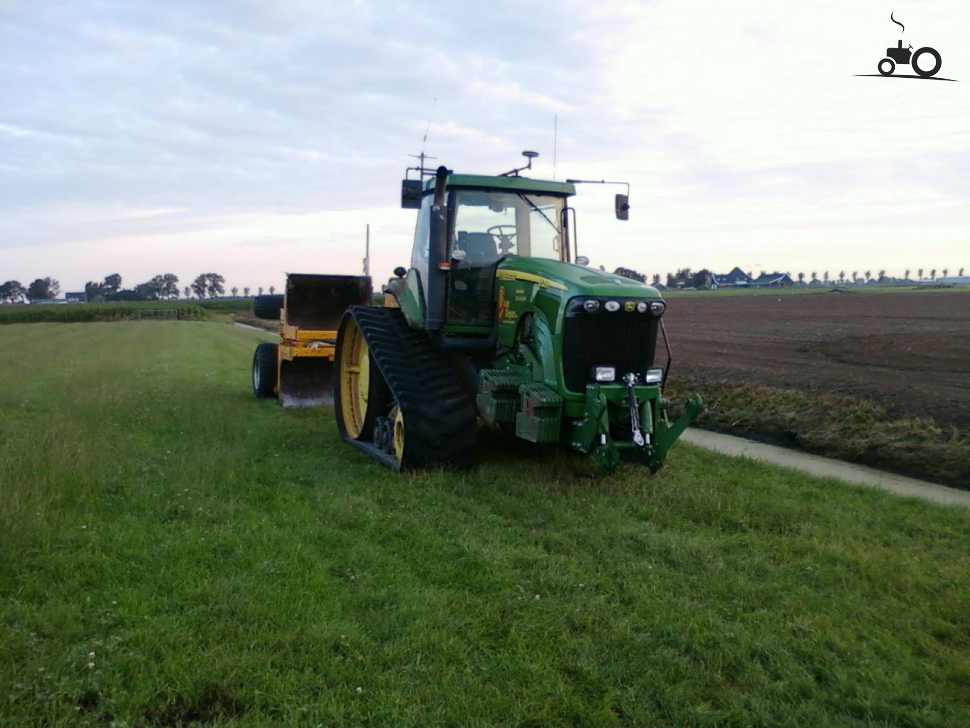 John Deere 8520 T Fanclub - Specificaties, Foto's, Reviews & Forum