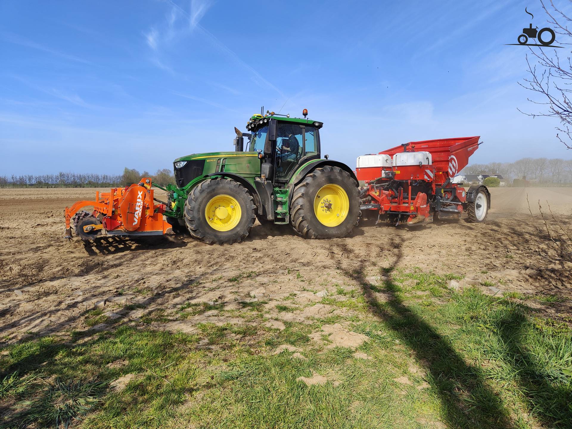 John Deere 6230R