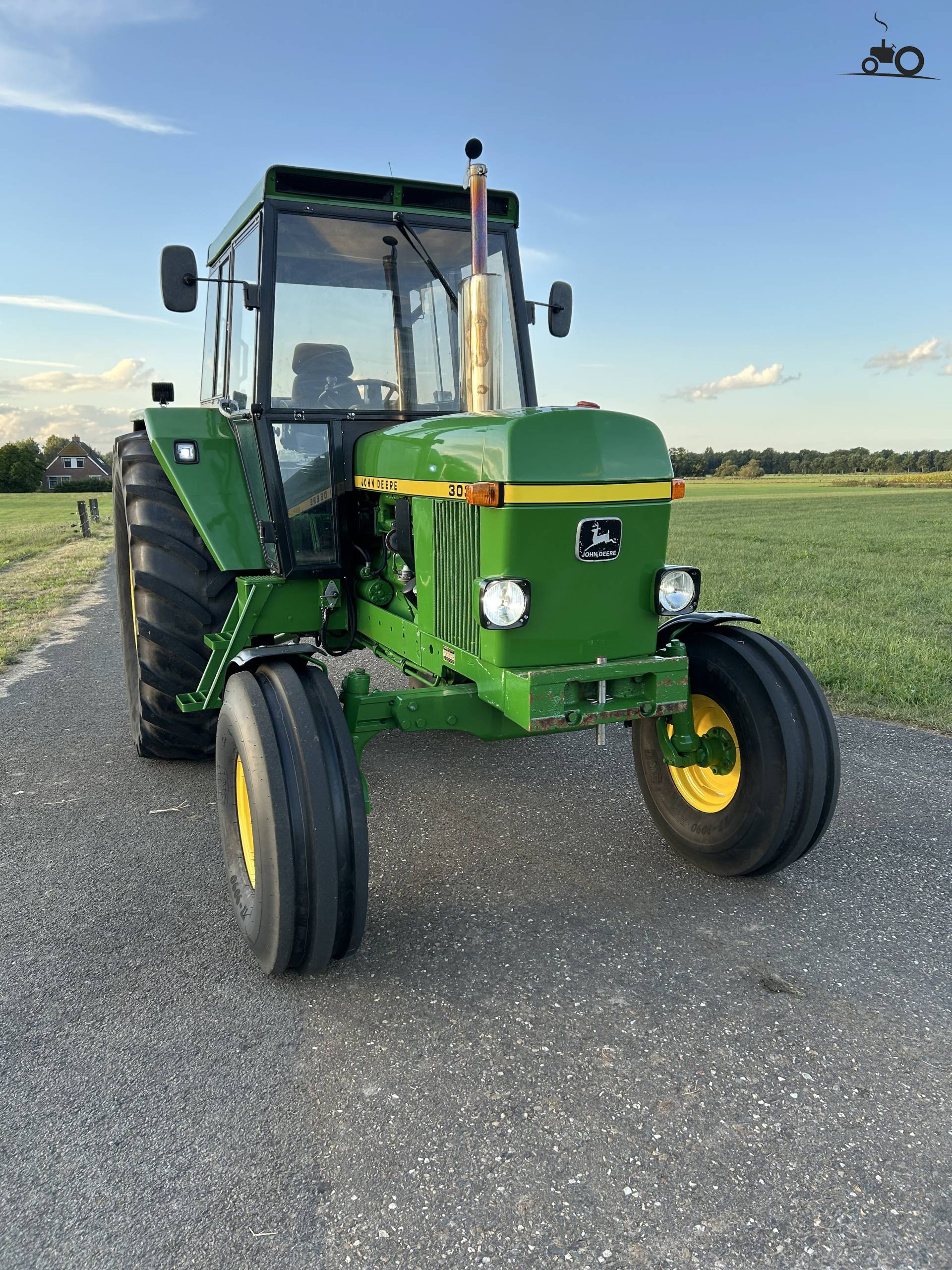 foto-john-deere-3030-1635766