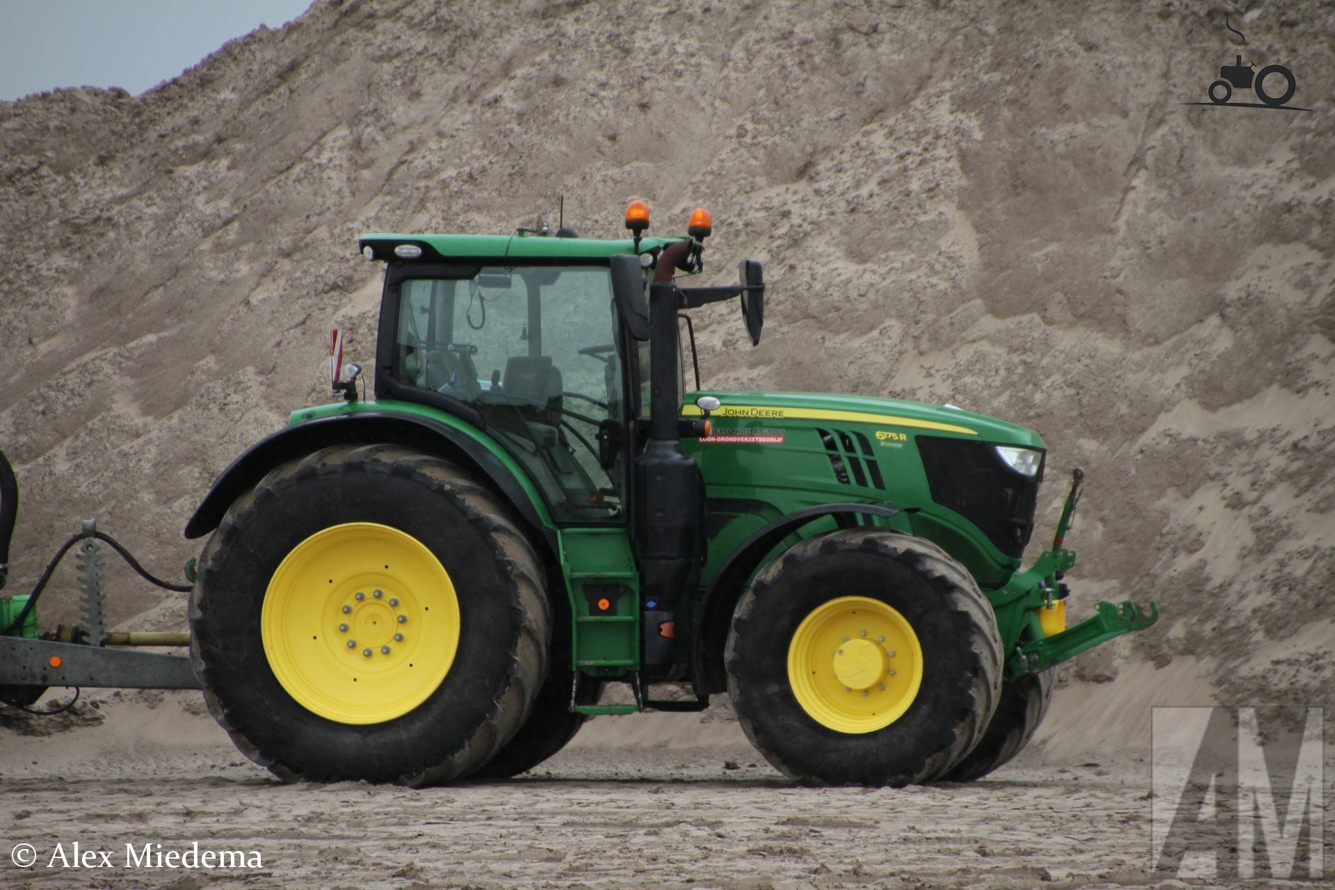 John Deere 6175R - Latest Updates, Photos & Videos - Page 1