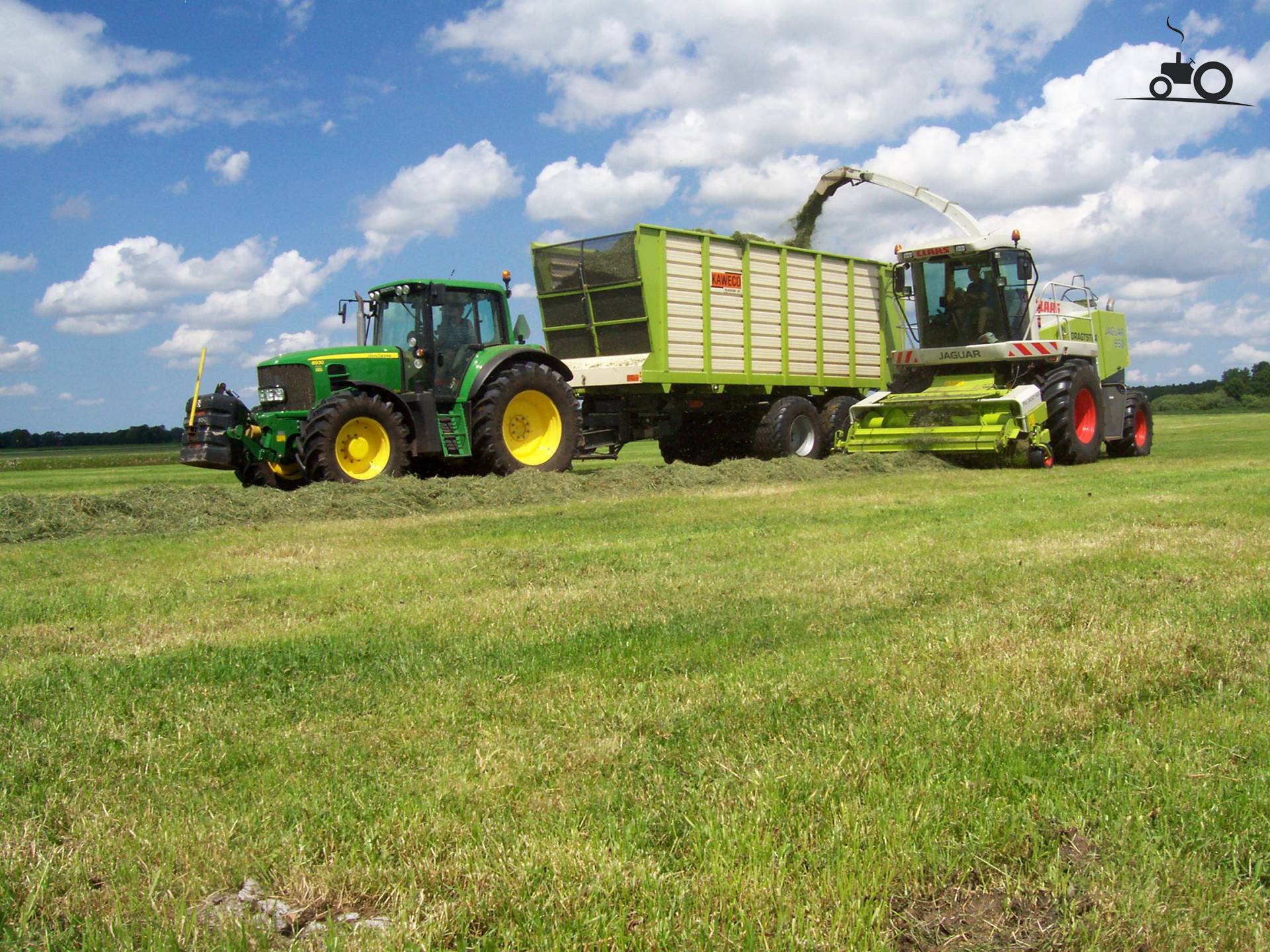 John Deere 6930