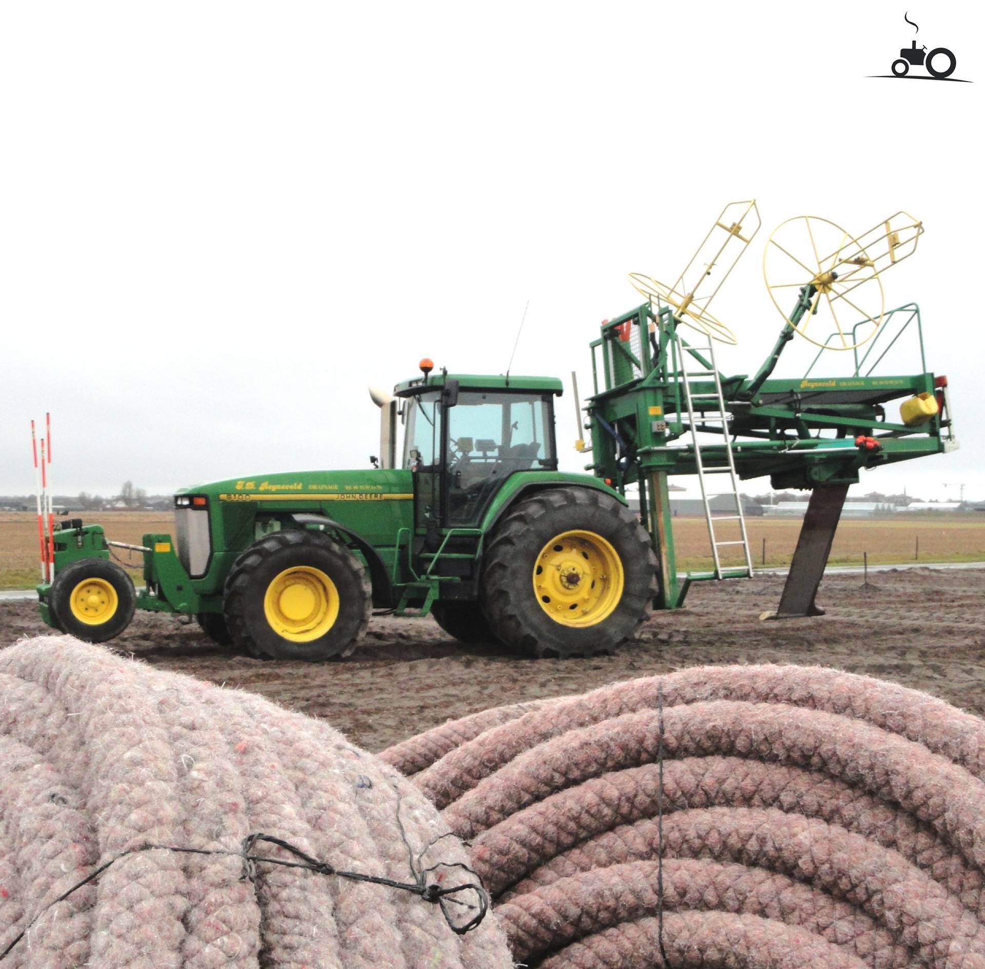 Foto John Deere 8100 #456397