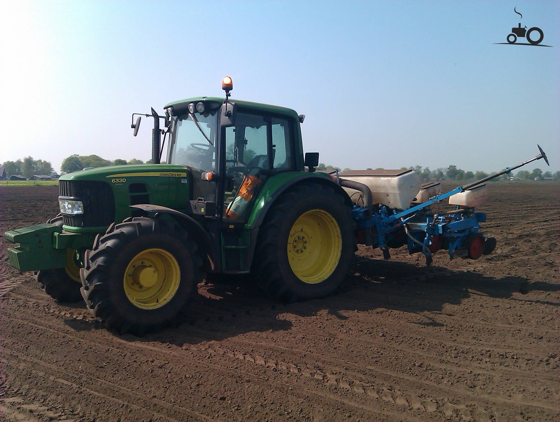 Foto John Deere 6330 Premium 478357 0055