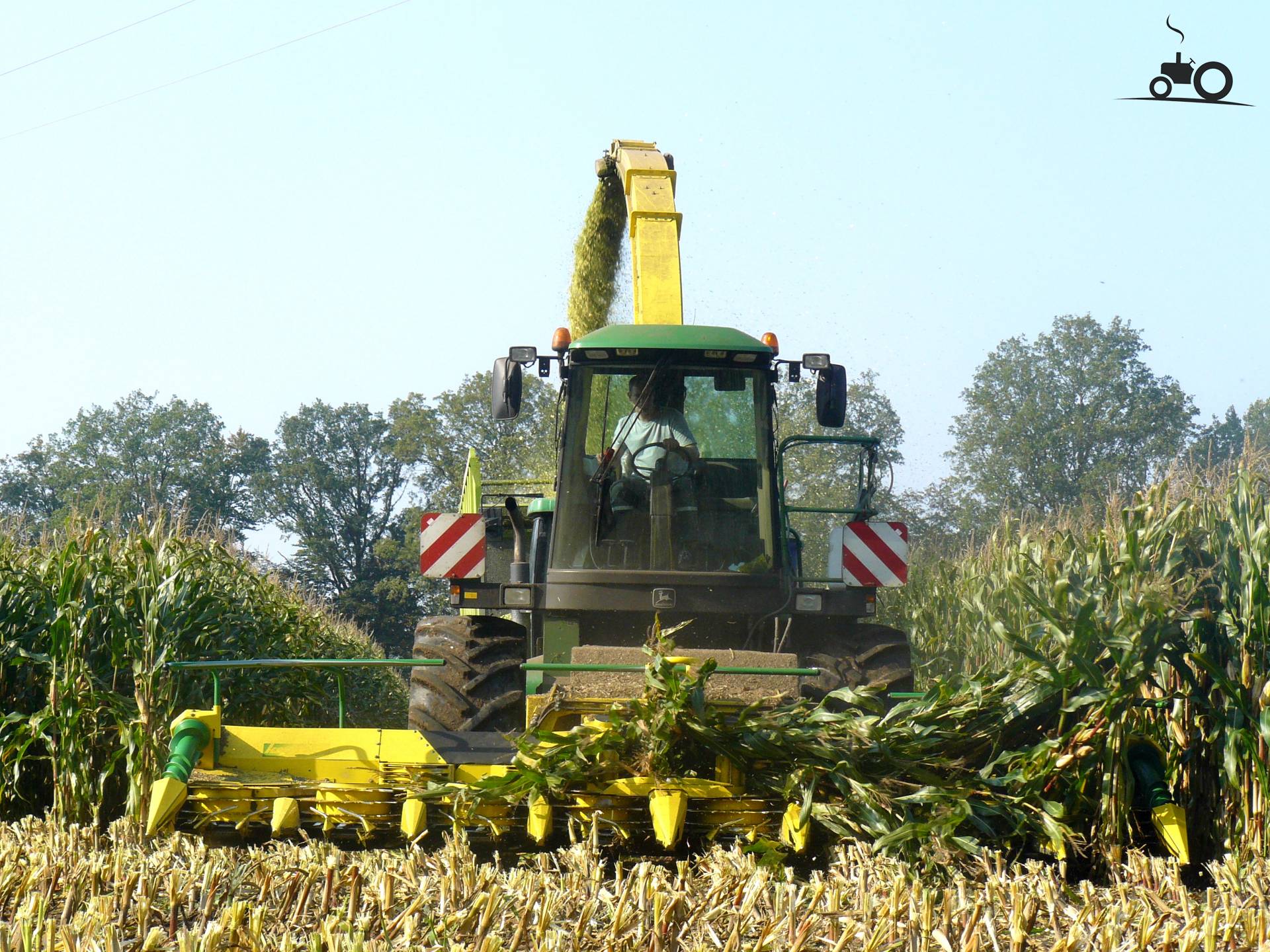 John Deere 6850