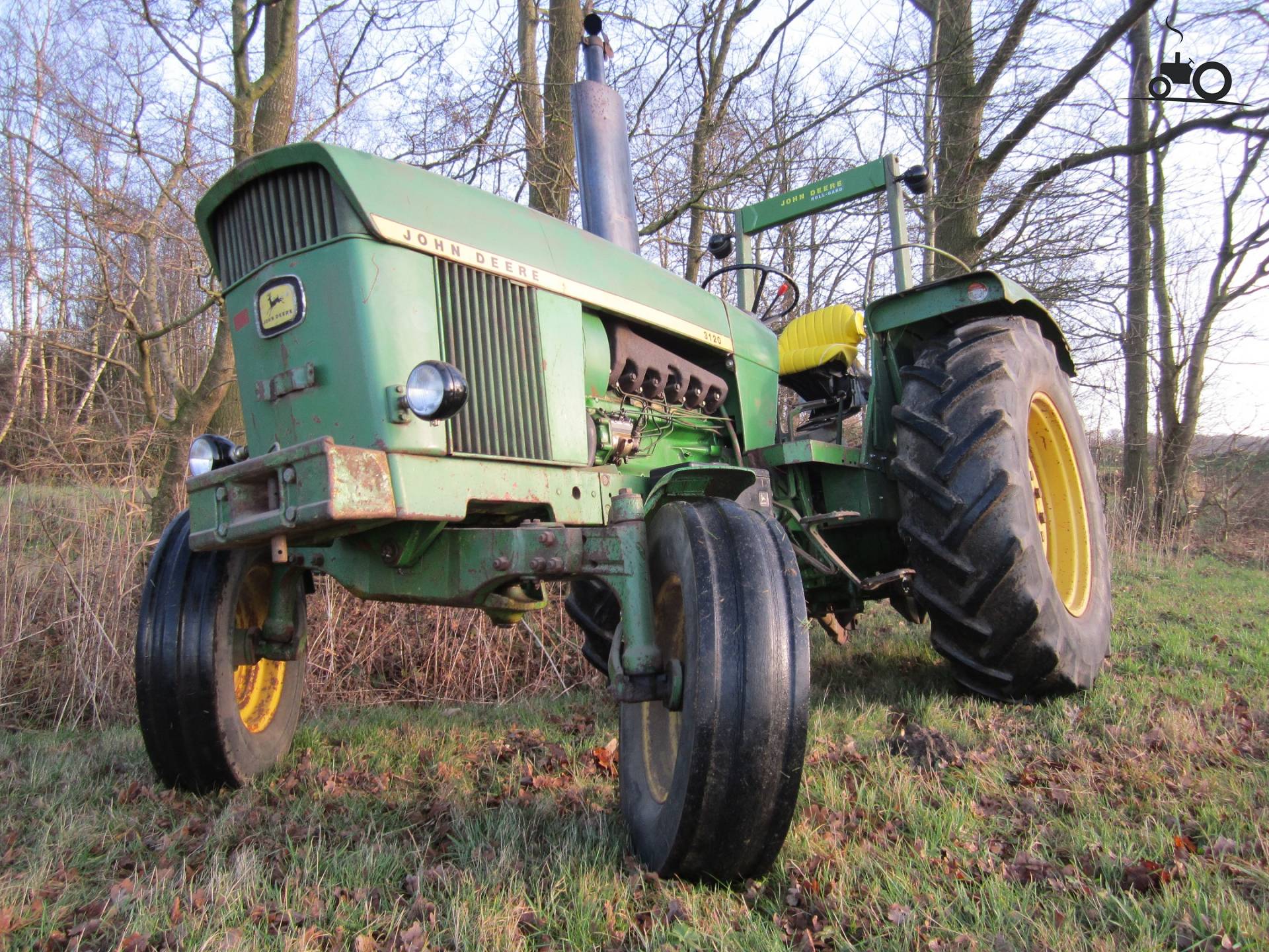 John Deere 3120 - United Kingdom - Tractor picture #582683