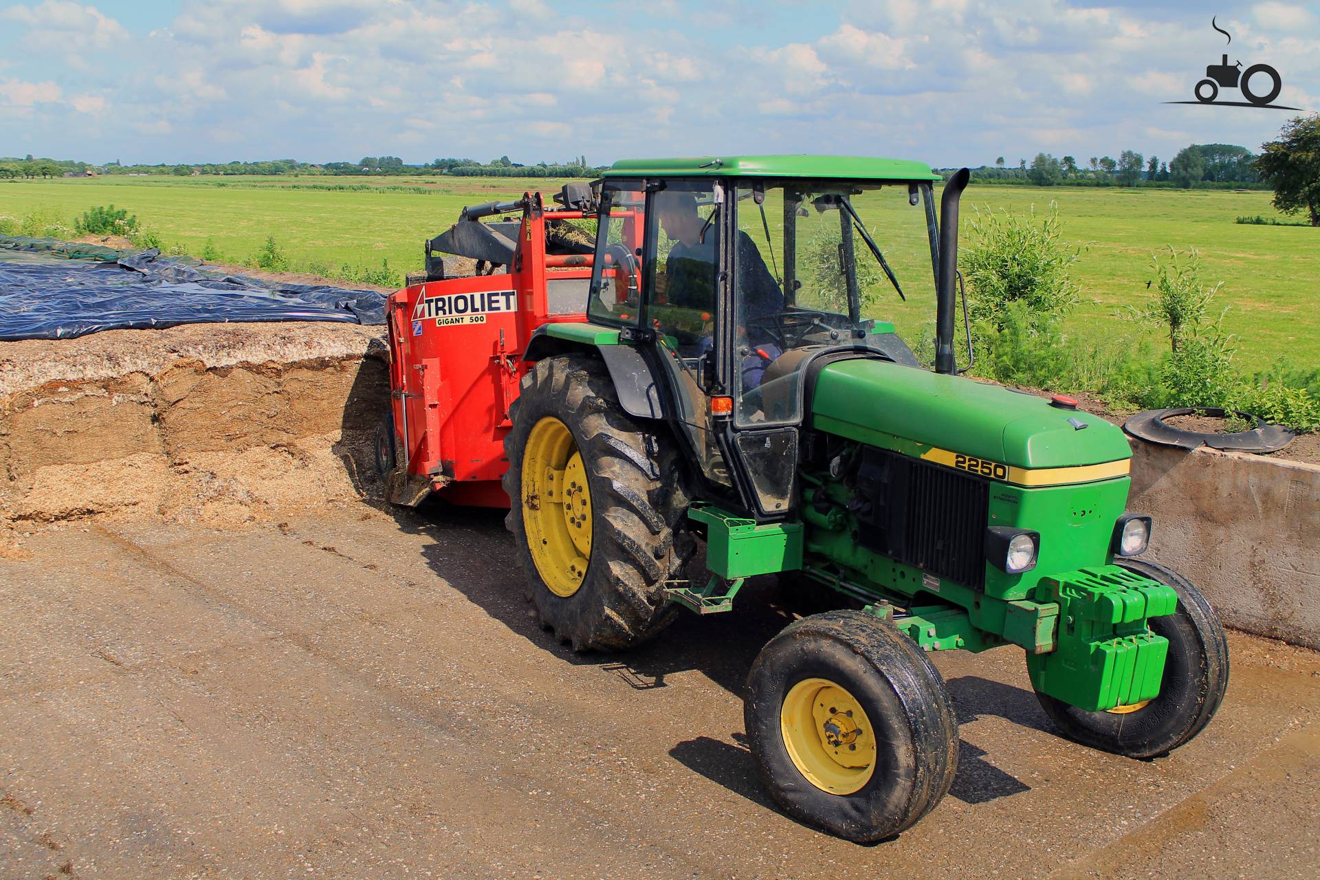 Foto John Deere 2250 648328