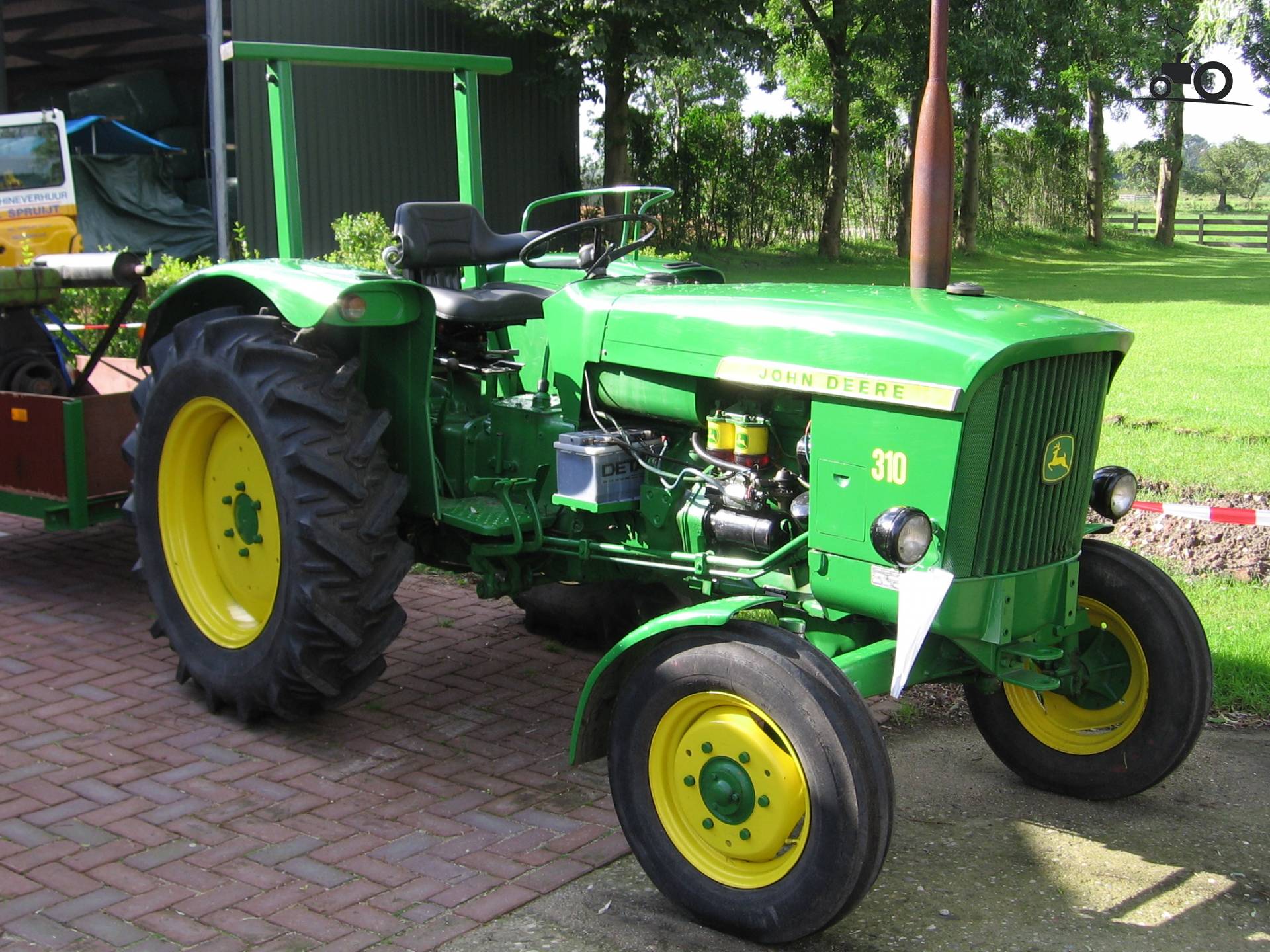 Foto John Deere Lanz 310 #704229