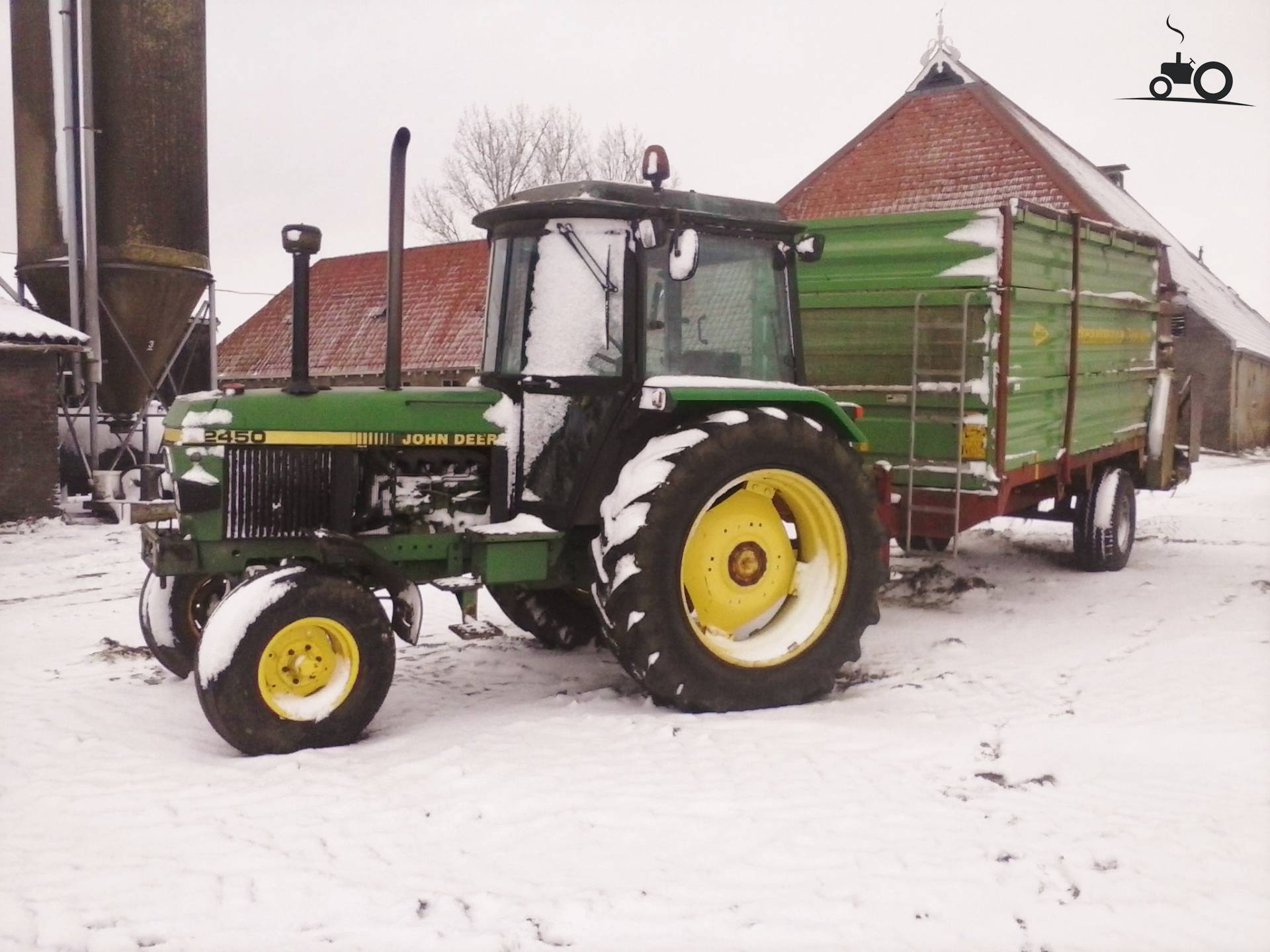 Foto John Deere 2450 #712243
