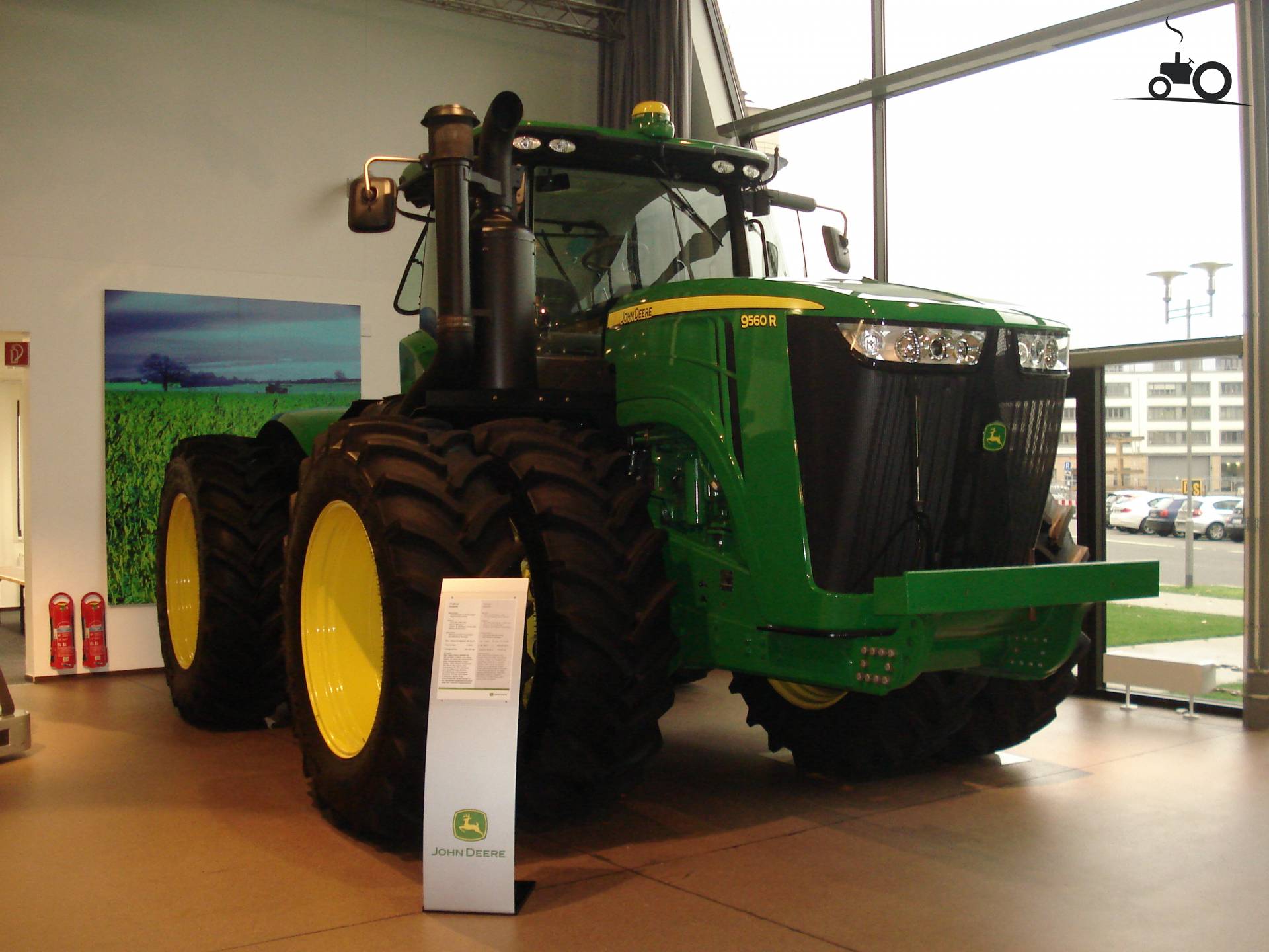 Скрепер John Deere