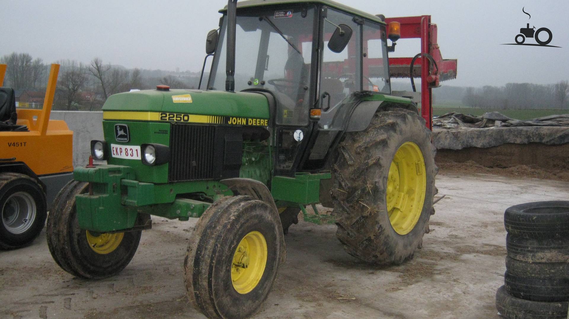 foto-john-deere-2250-733985