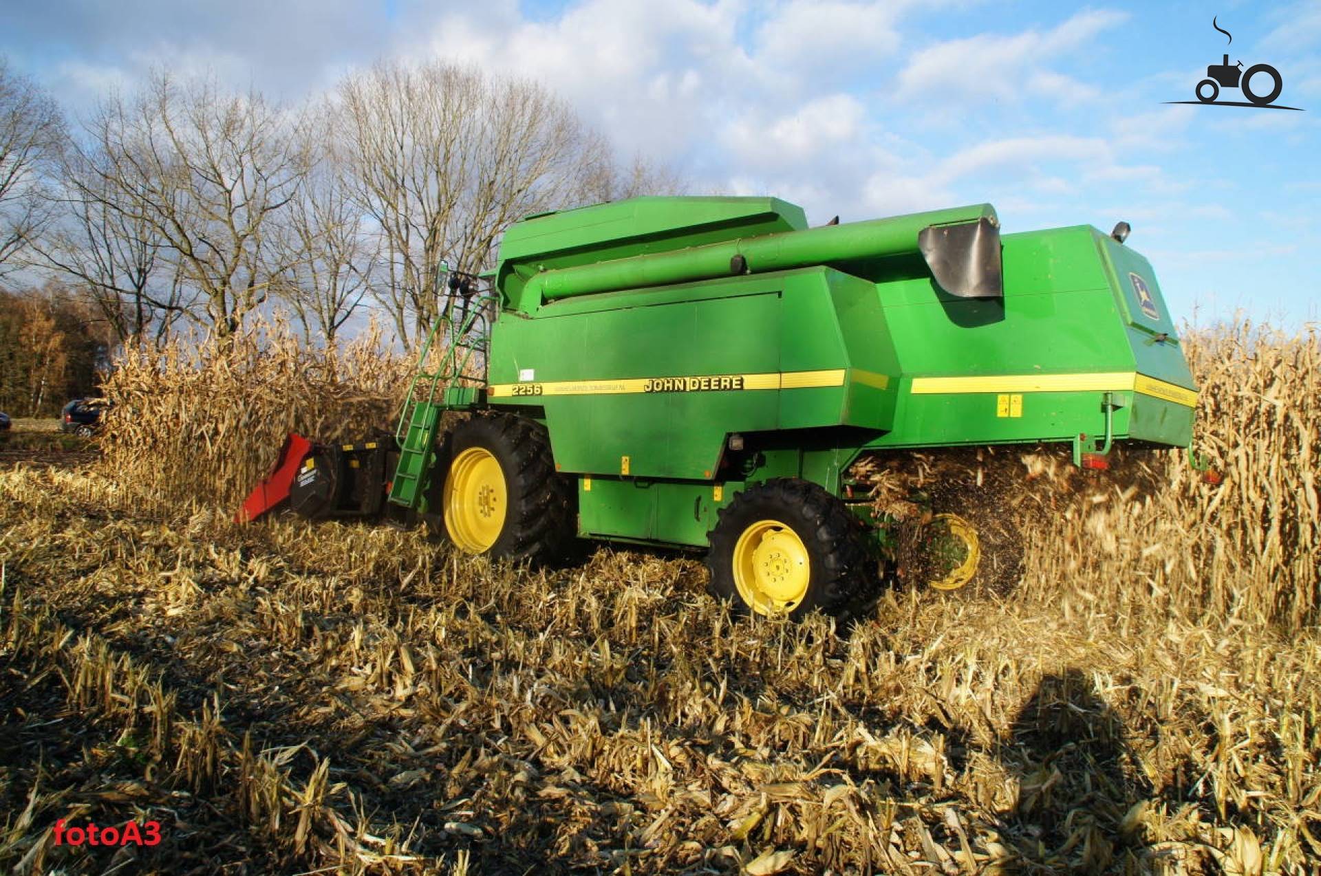John Deere 2256 Fanclub - Specificaties, Foto's, Reviews & Forum