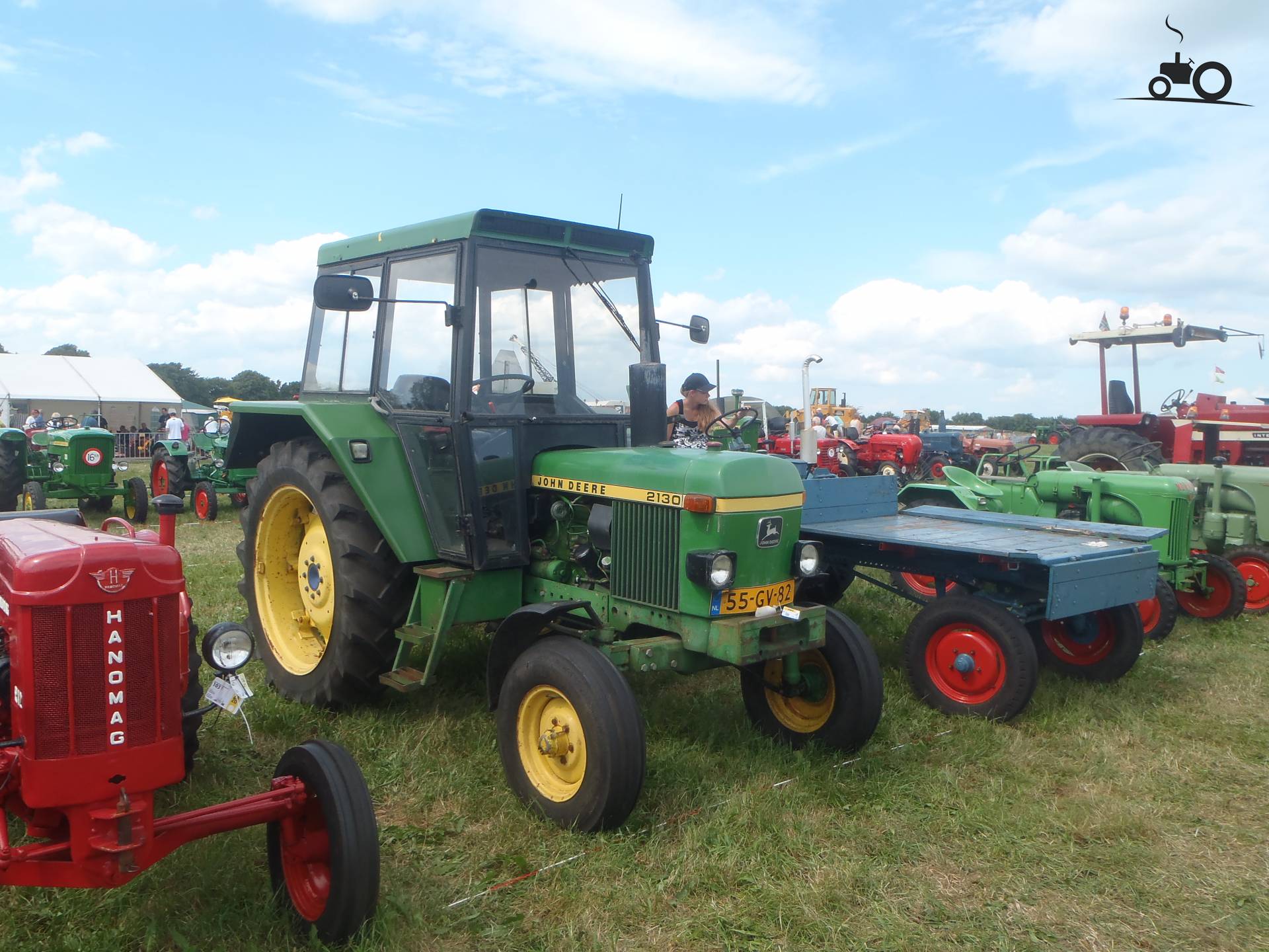 Foto John Deere 2130 #781275