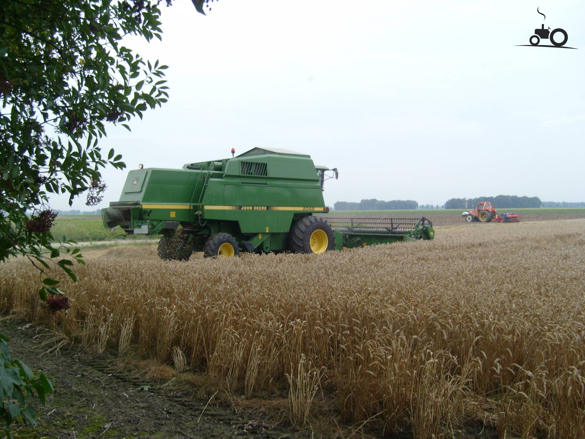 John Deere 2066 Fanclub - Specificaties, Foto's, Reviews & Forum