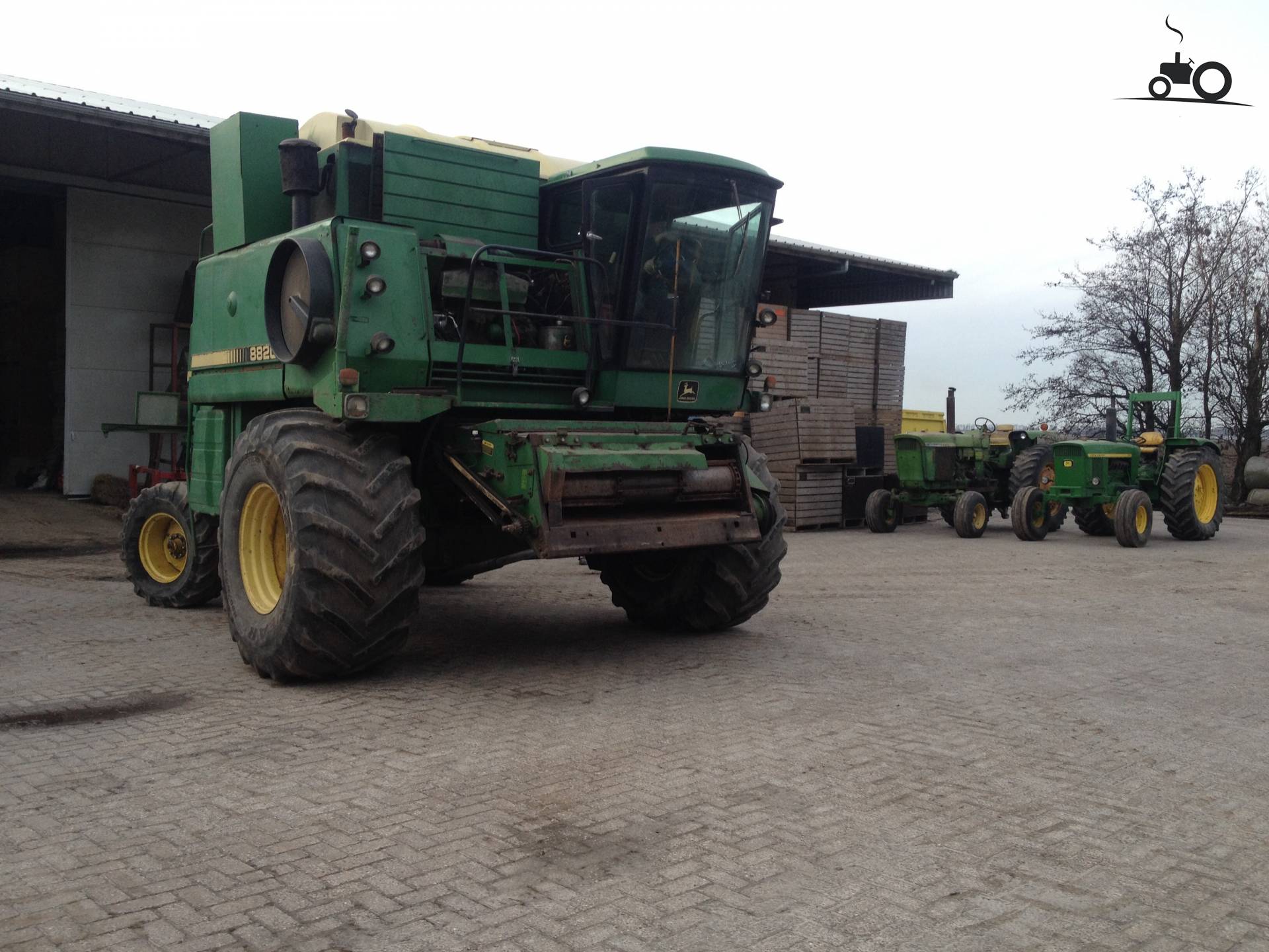 Club John Deere 8820 - Fiche technique, Photos, Avis & Forum