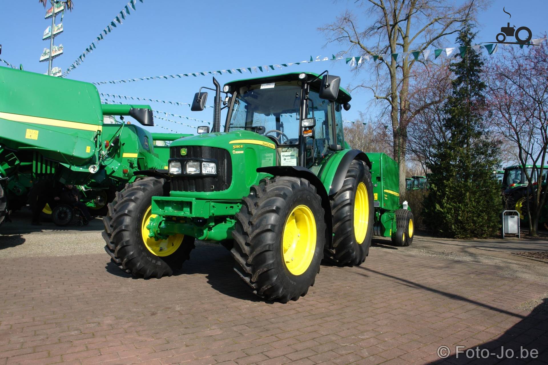 John Deere 5080R - United Kingdom - Tractor picture #833929