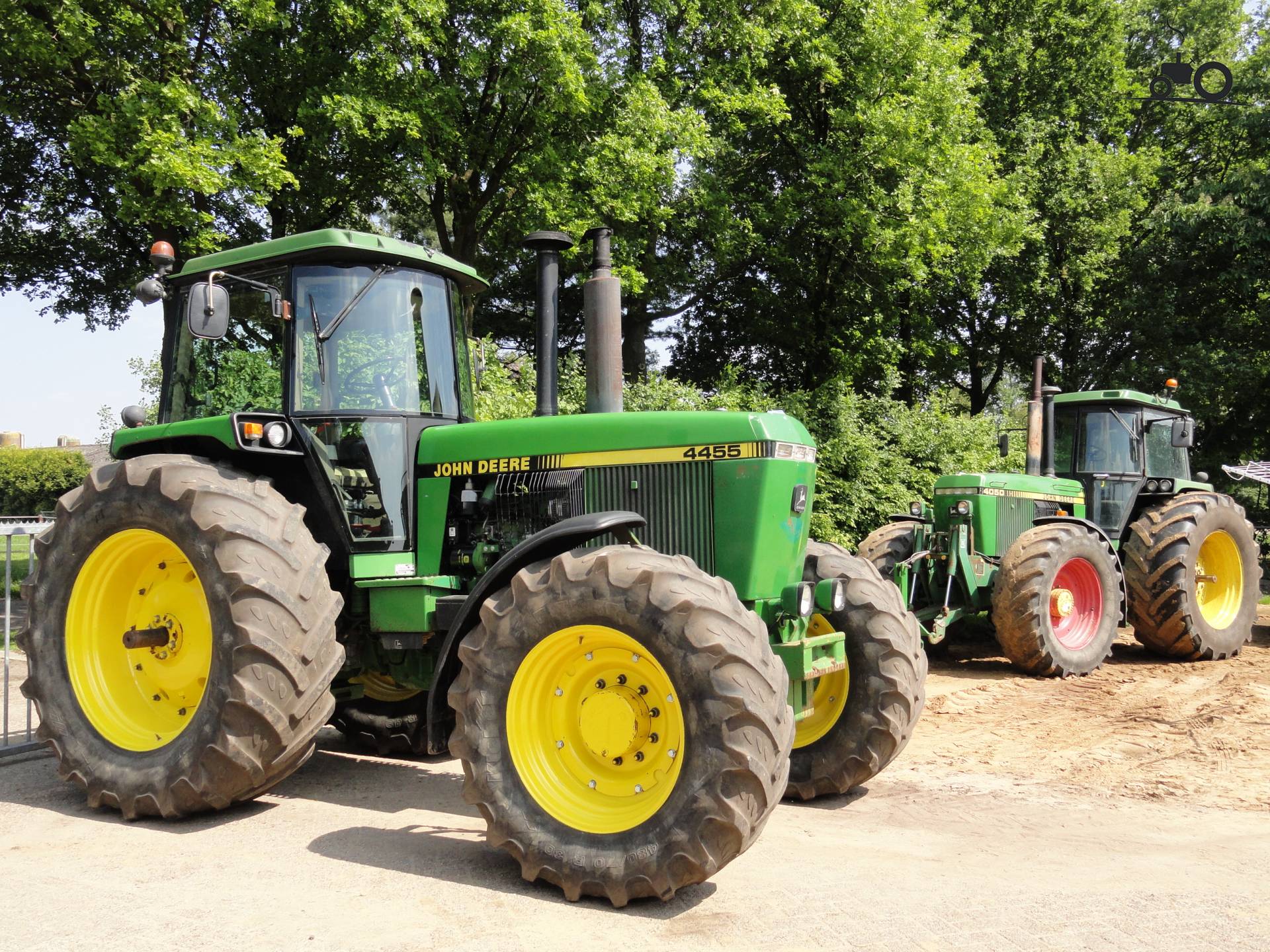 Foto John Deere 4455 #850596