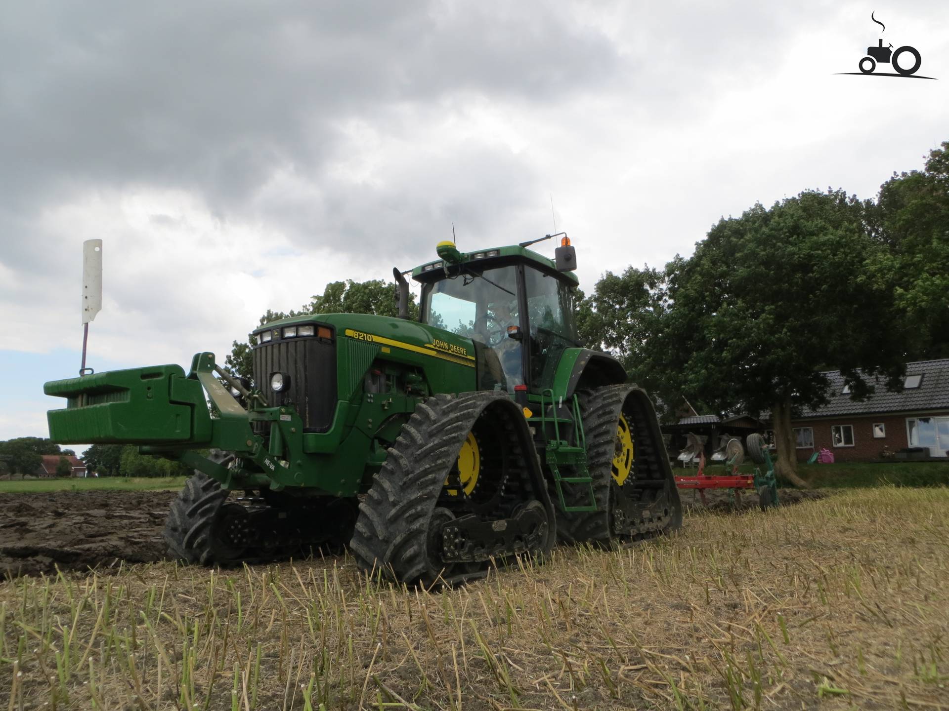 Foto John Deere 8210 #861183