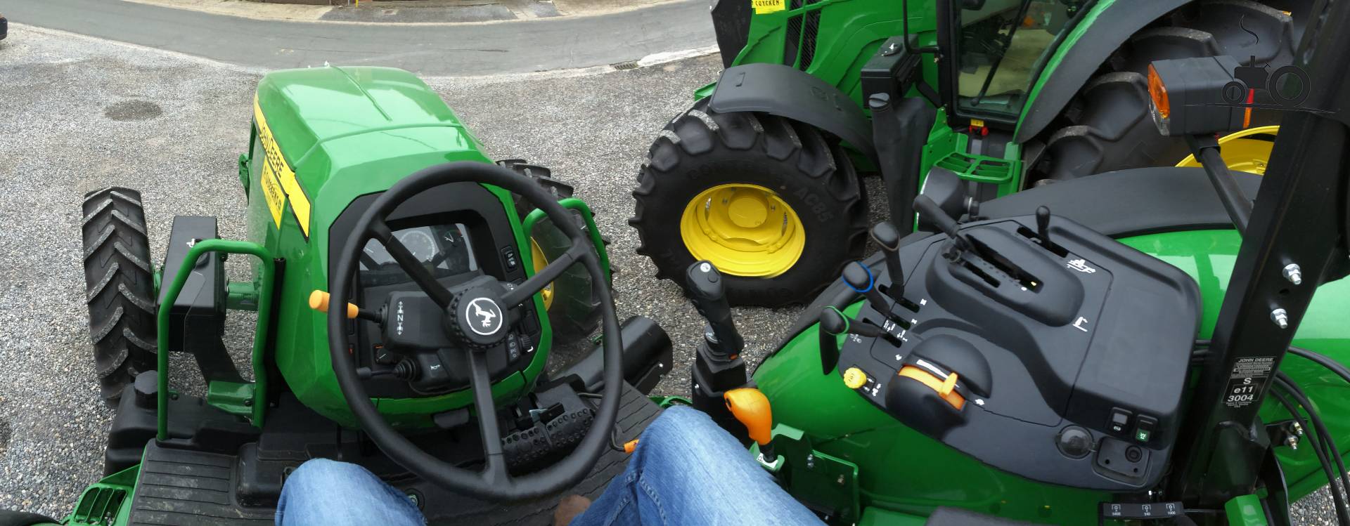 John Deere 5105M - Actus, Photos & Videos