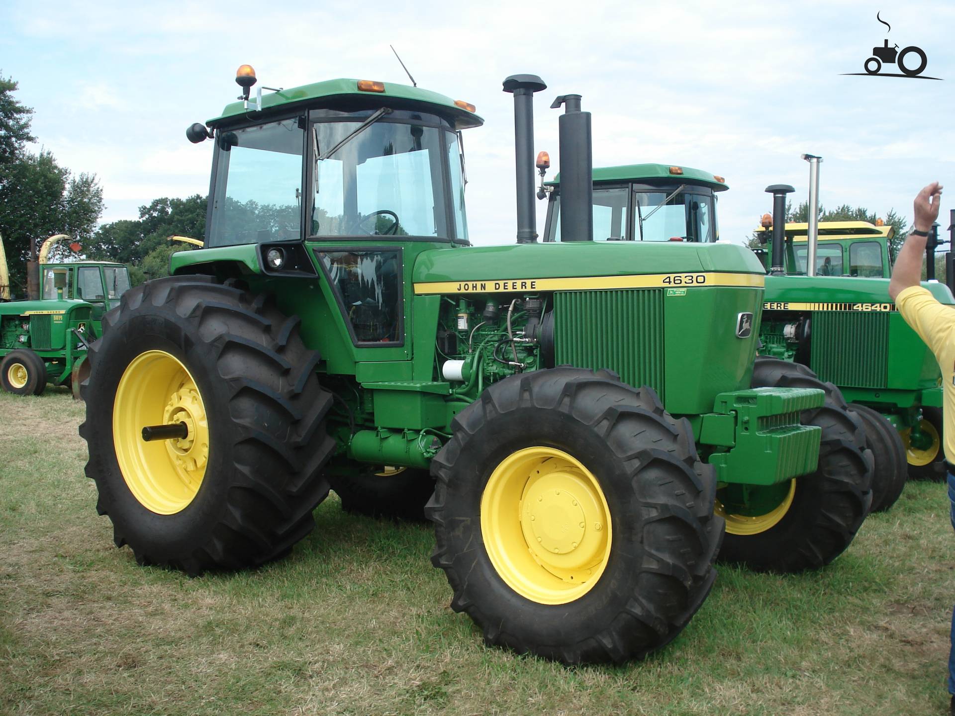 Foto John Deere 4630 #869686