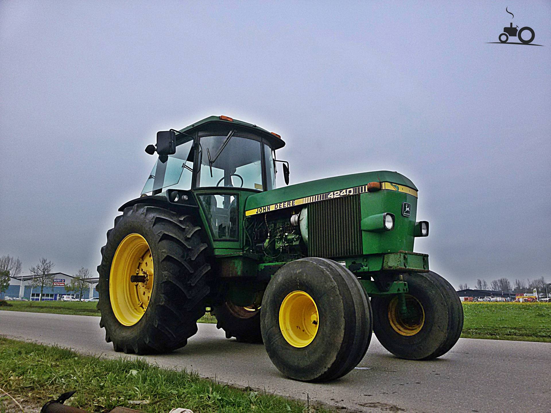 Foto John Deere 4240 #883165