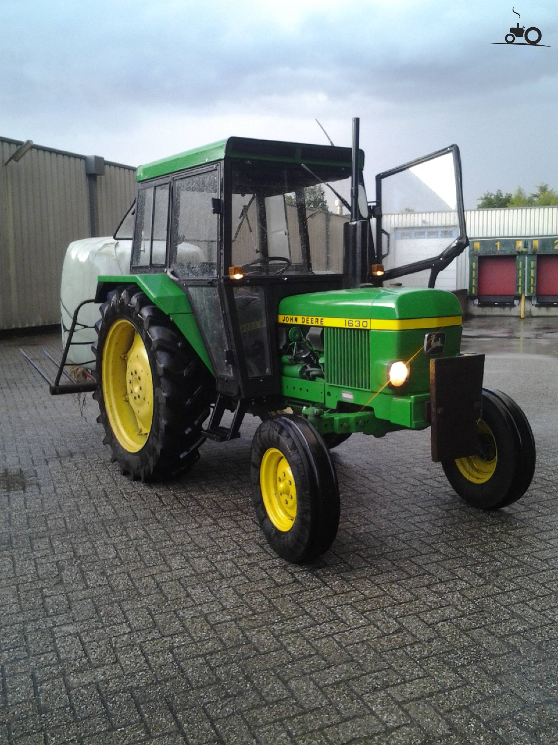 John Deere 1630 Schweiz Traktor foto 897722