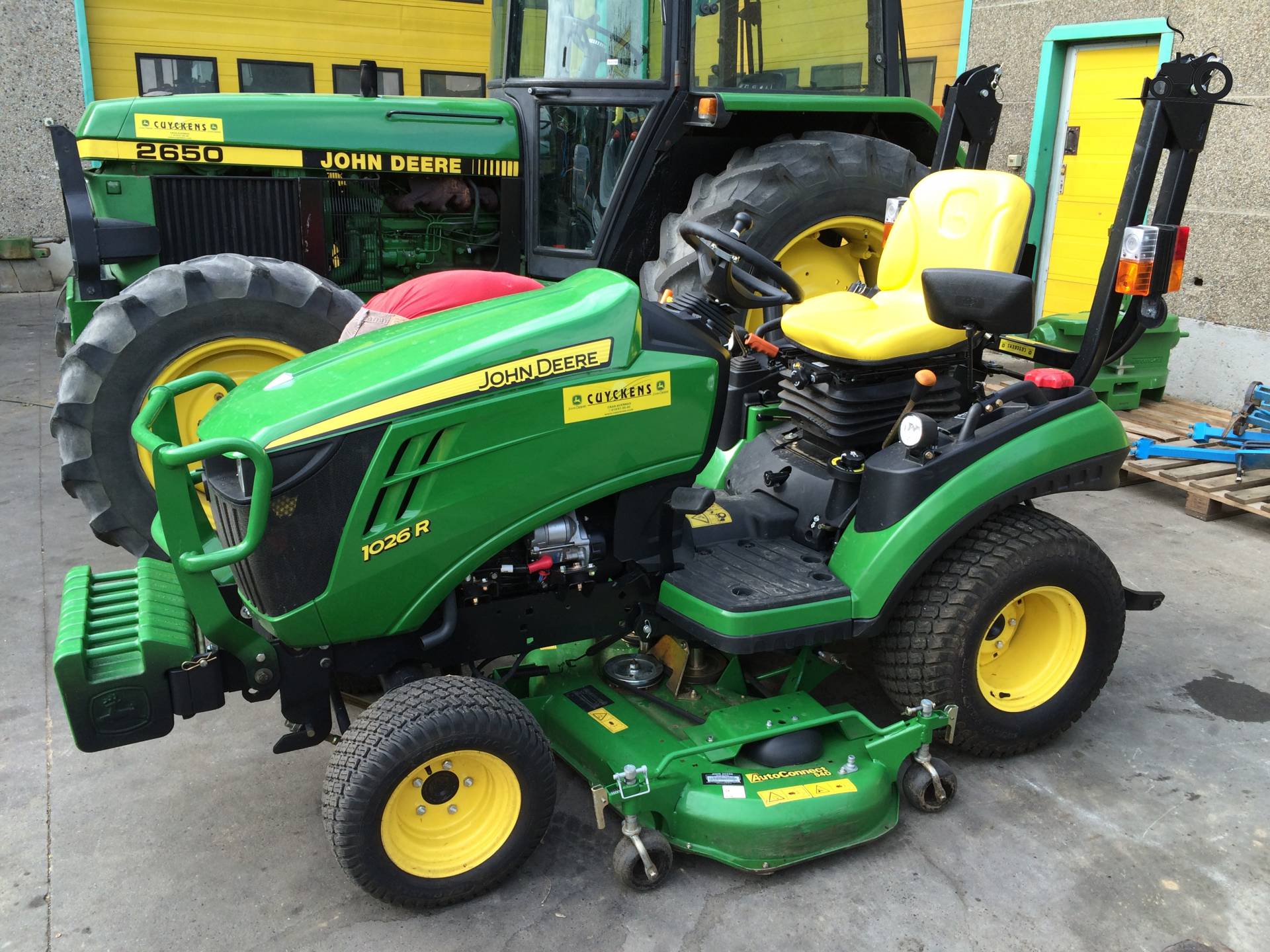 John Deere 1026R Fanclub - Technische Daten, Fotos, Bewertungen & Forum