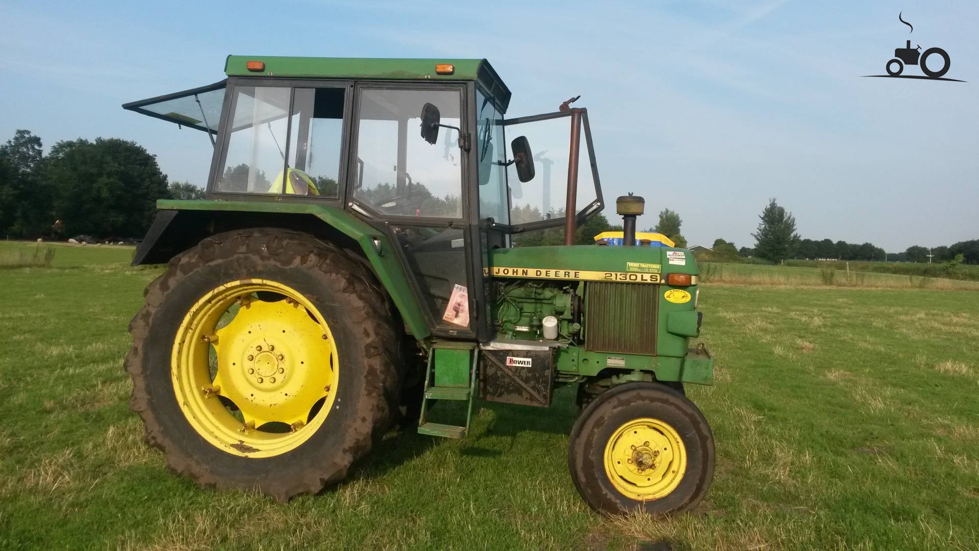Foto John Deere 2130 #923325