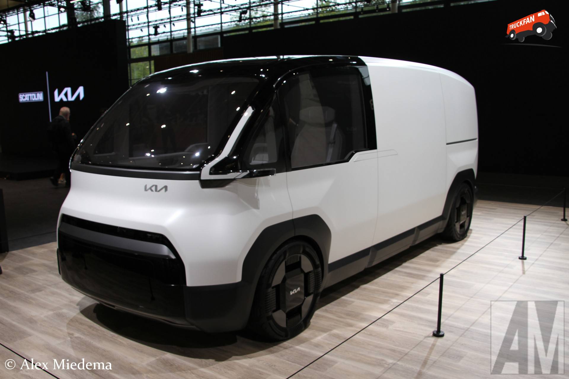 KIA PV7 Fanclub - Specificaties, Foto's, Reviews & Forum