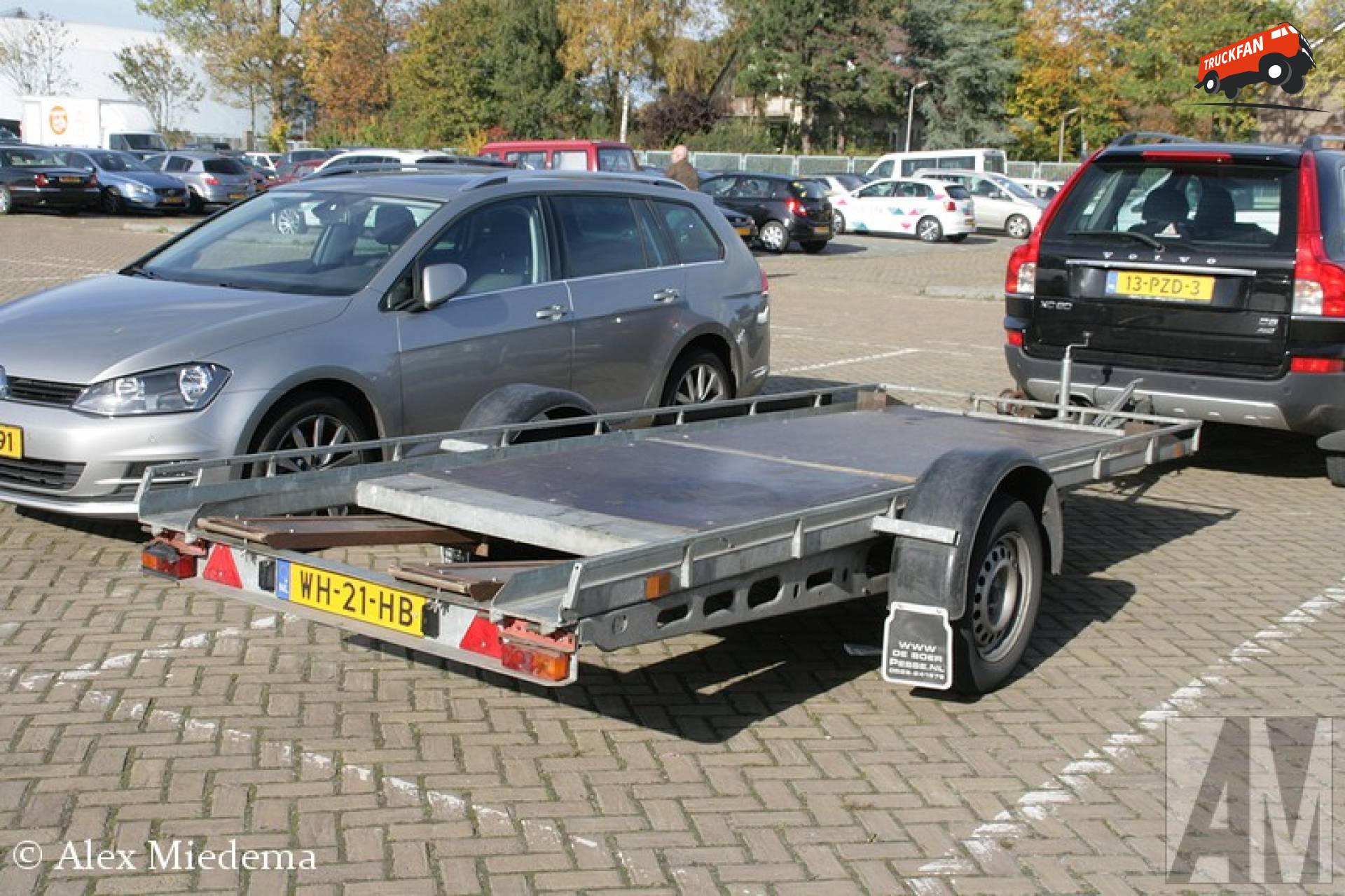 Knaus 8605 Fan Club - Specs, Photos, Reviews & Forum
