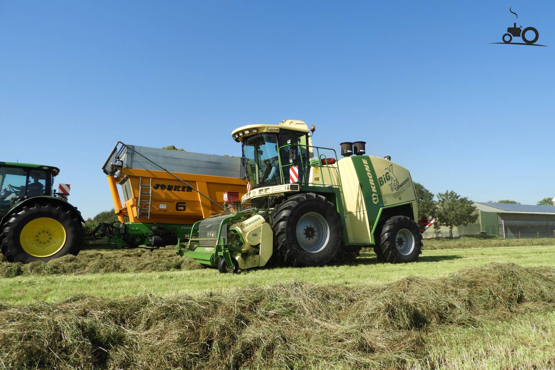 foto-krone-big-x-650-van-wemekamp-s-loonbedrijf