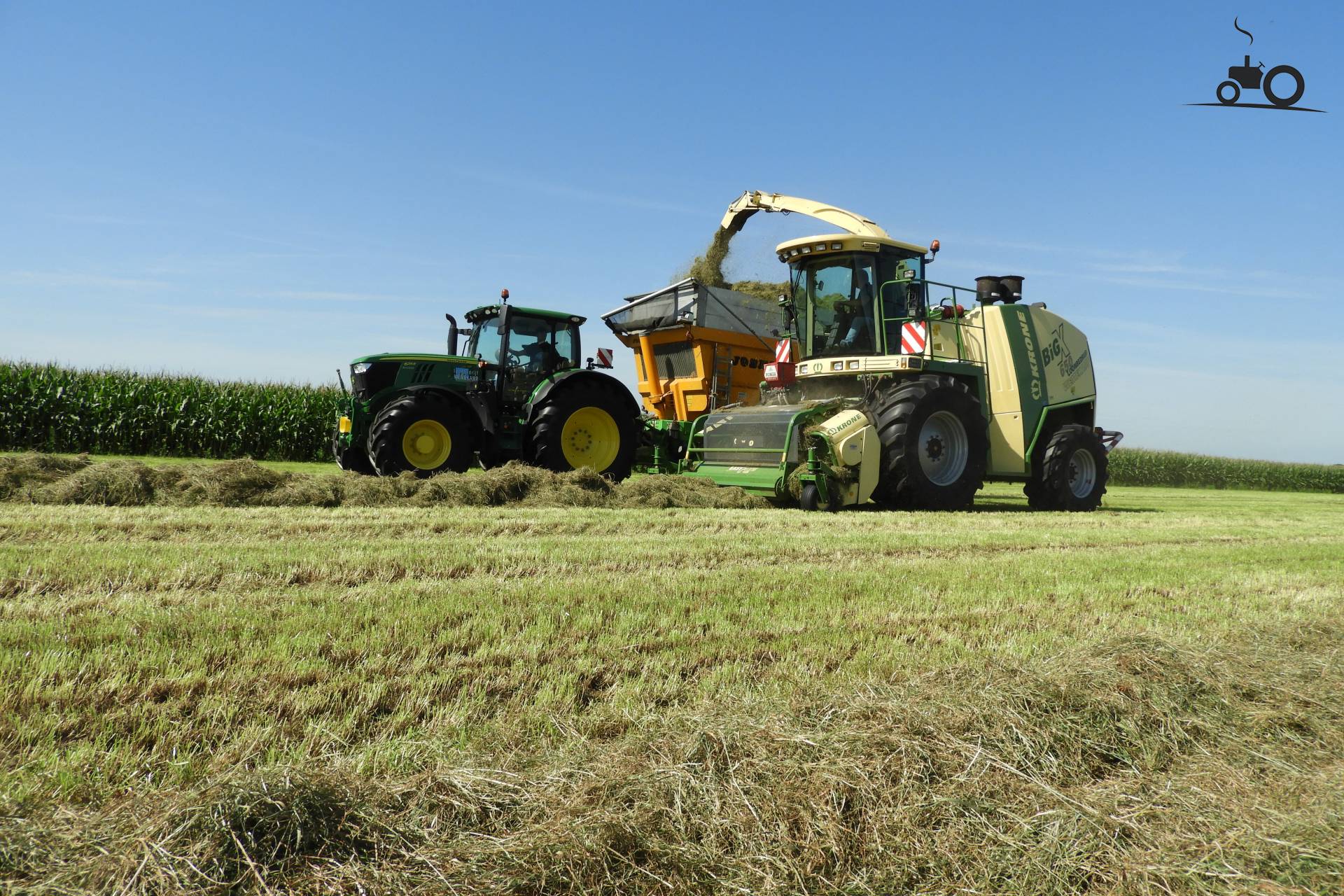 foto-krone-big-x-650-van-wemekamp-s-loonbedrijf