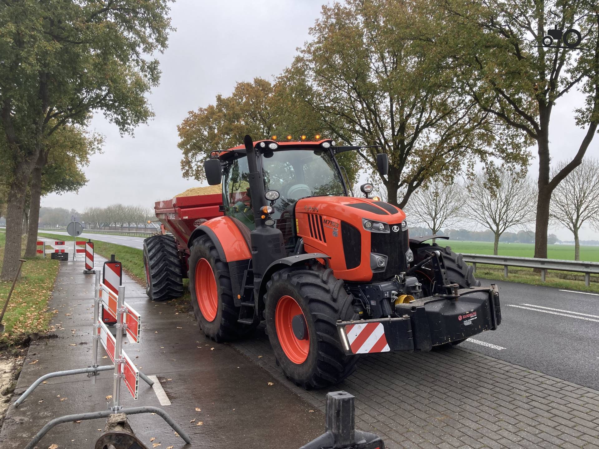 Foto Kubota M7153 van Meilof