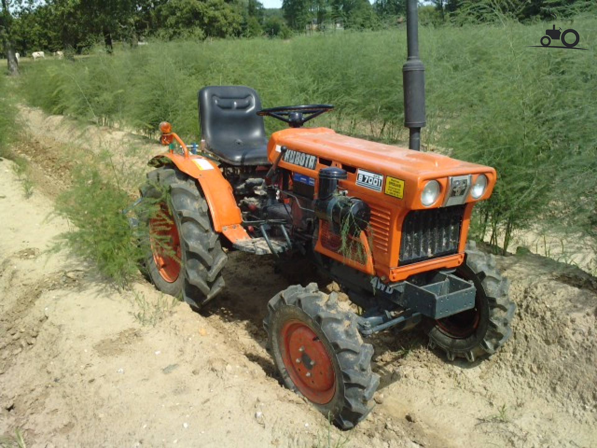 Kubota B7001 - France - Tracteur Image #380813