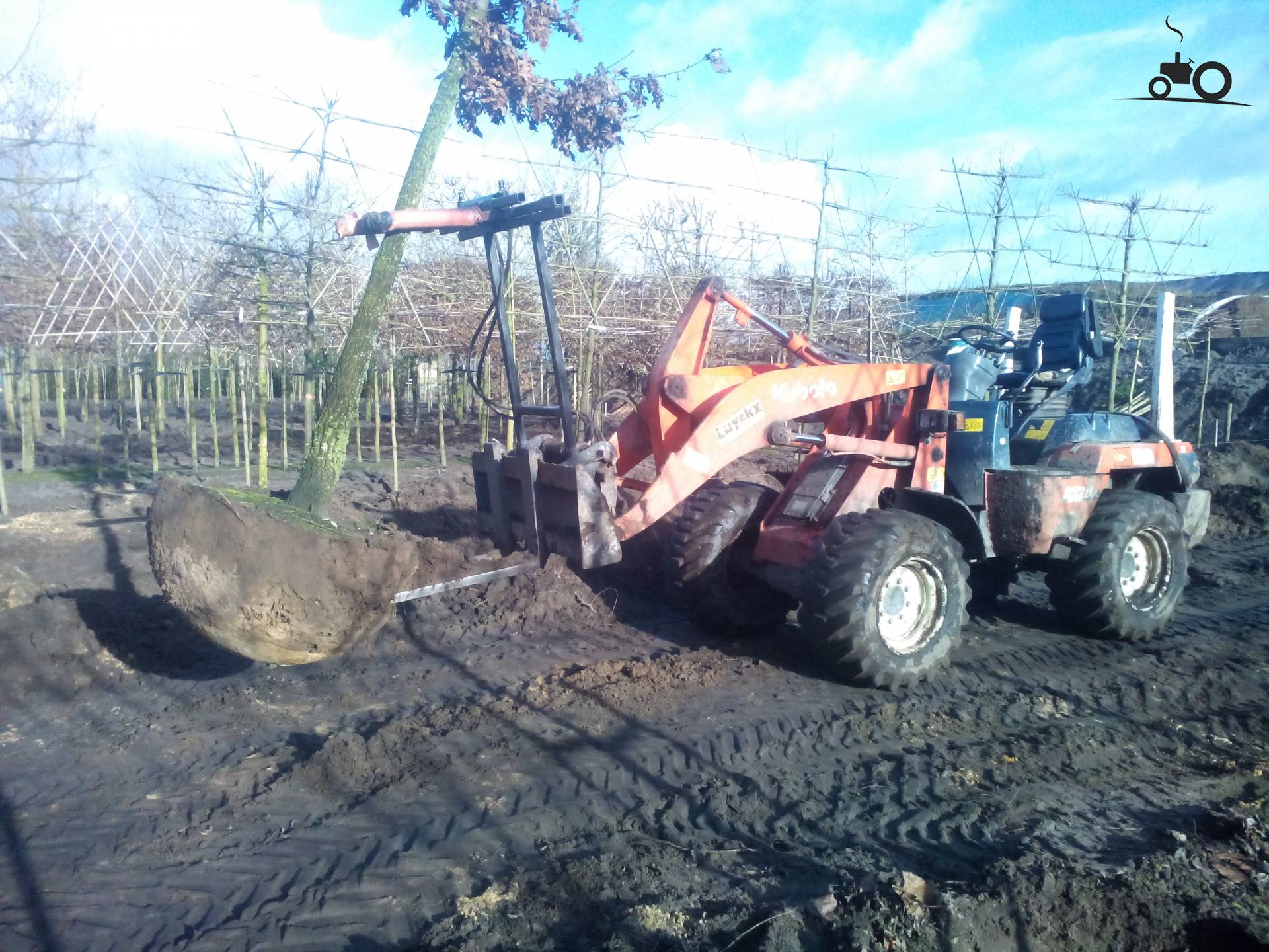 Kubota R520 - Latest Updates, Photos & Videos