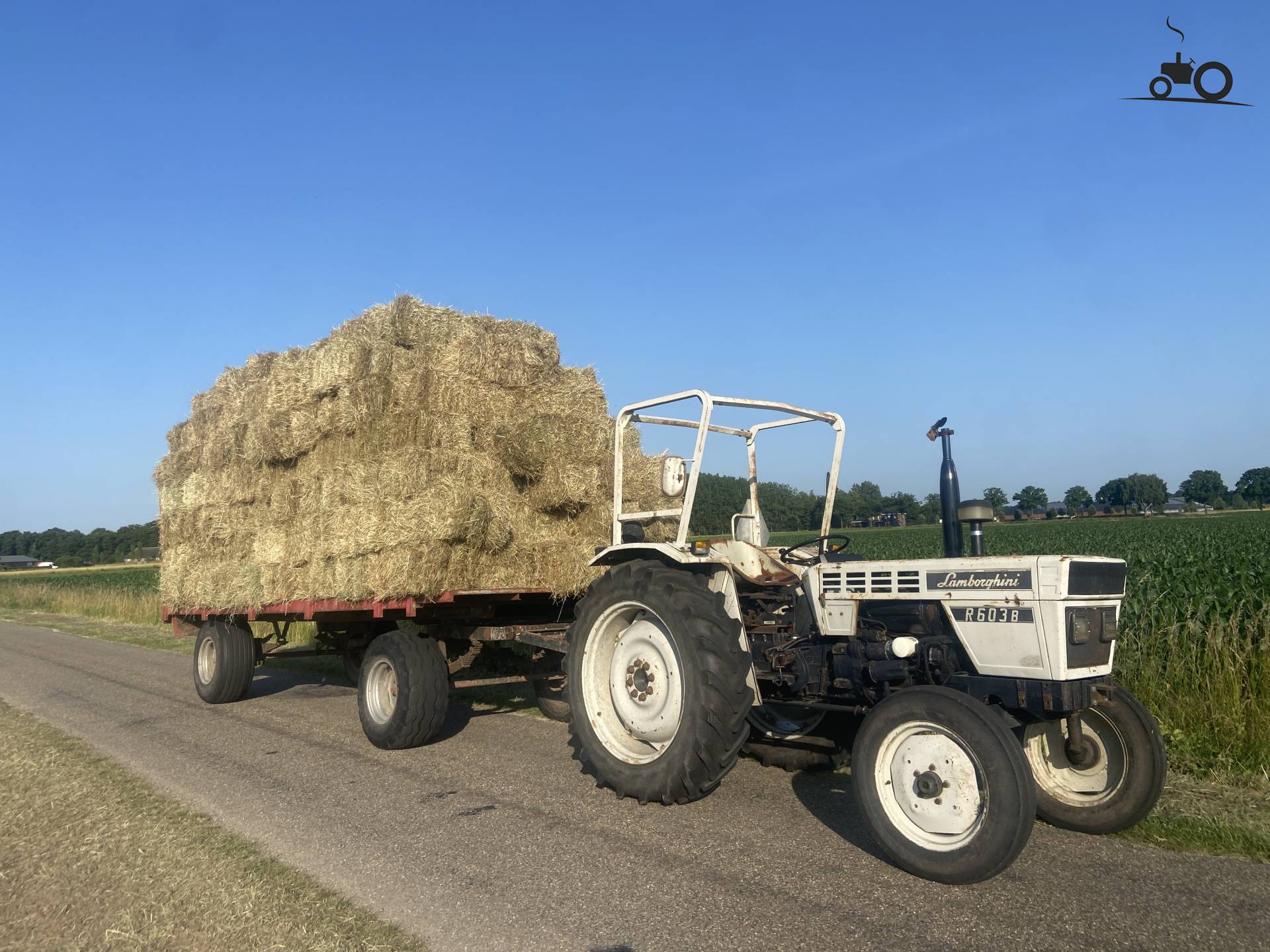 Kit Tracteur Lamborghini 1256 DT – Artisan32 (1:32) – Modèle Réduit En Résine – NEUF