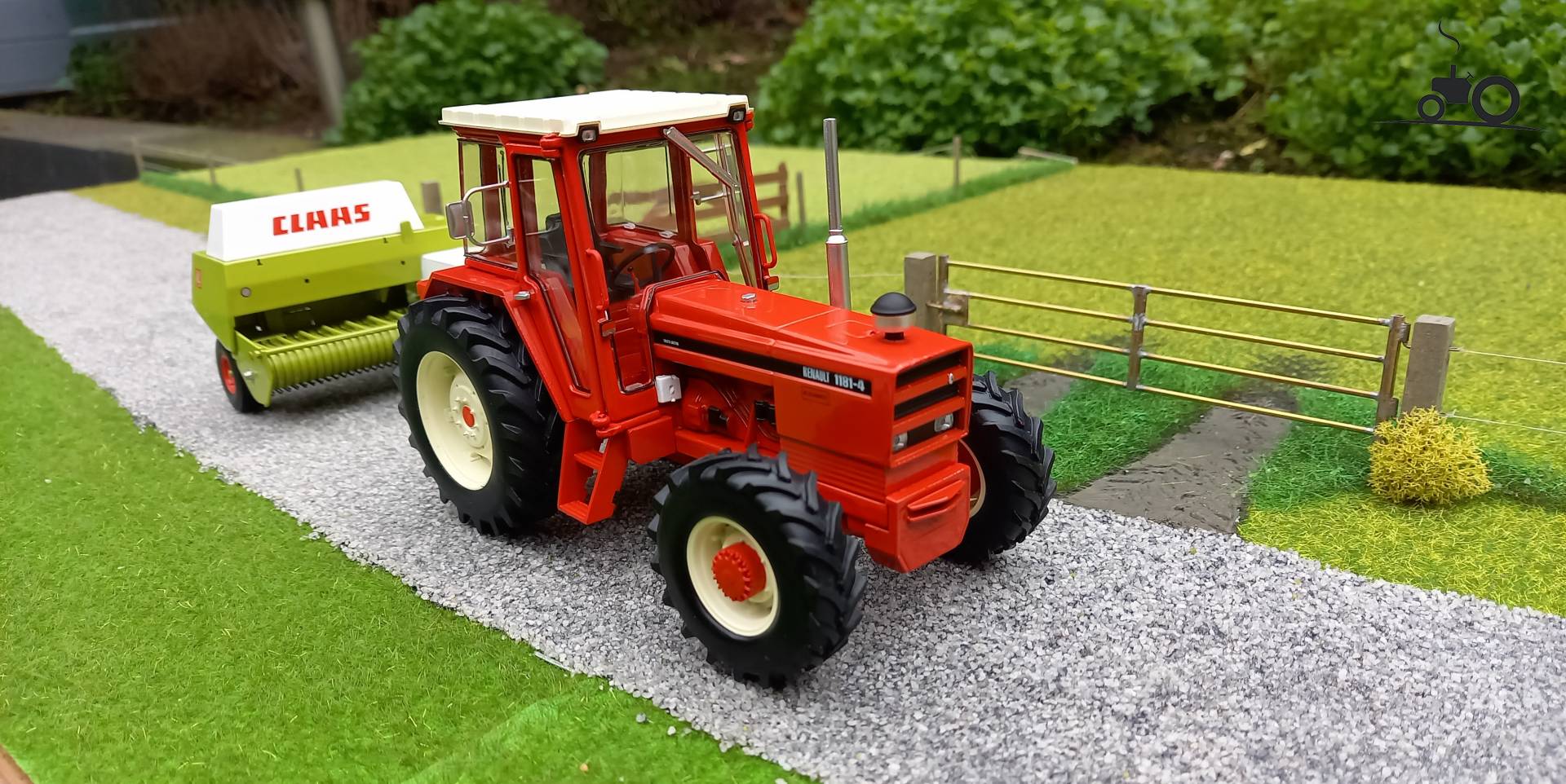 Landbouw miniaturen 1:32 Renault Fanclub - Technische Daten, Fotos ...