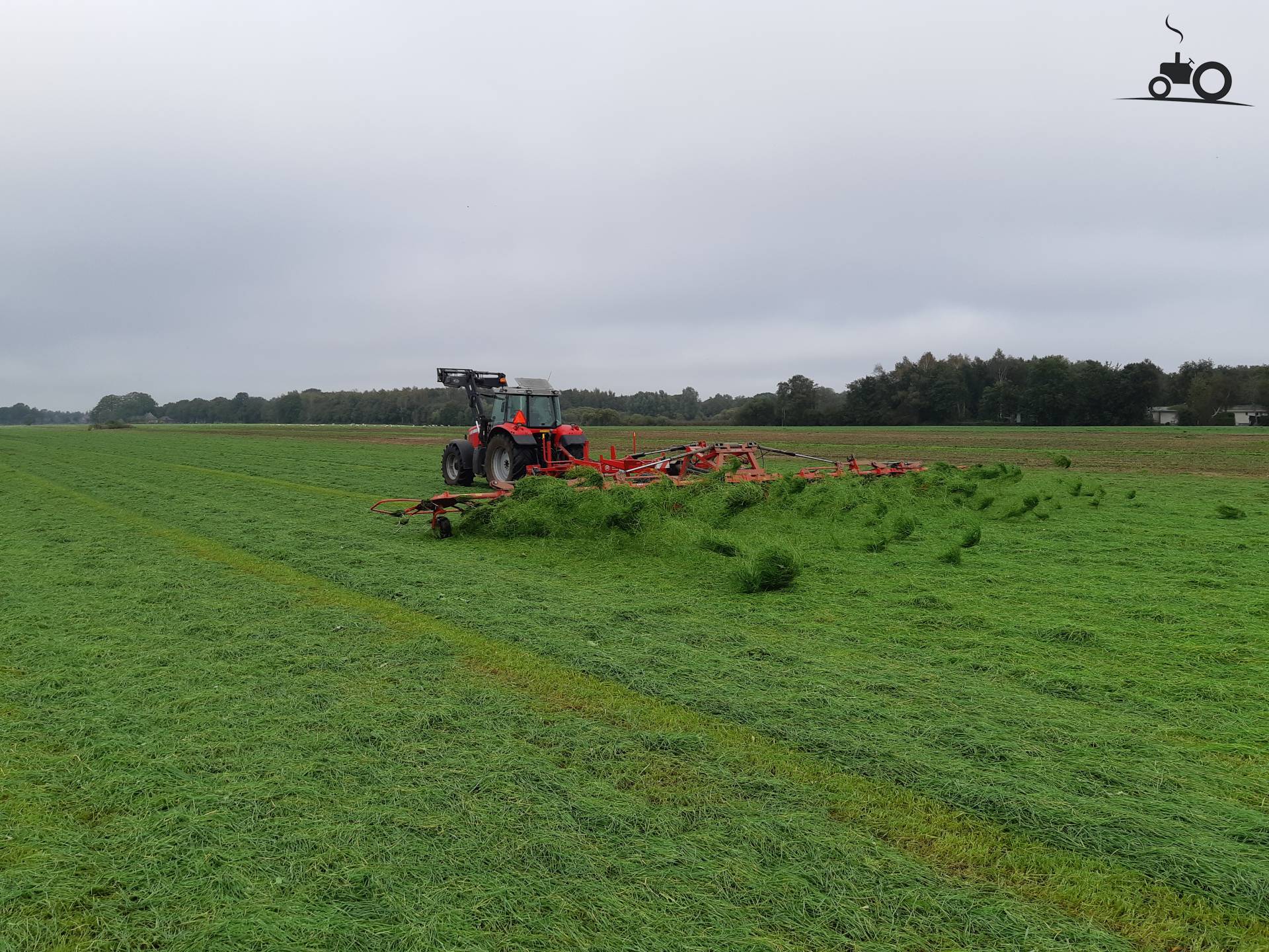 Lely Lotus 1500 Fanclub - Specificaties, Foto's, Reviews & Forum