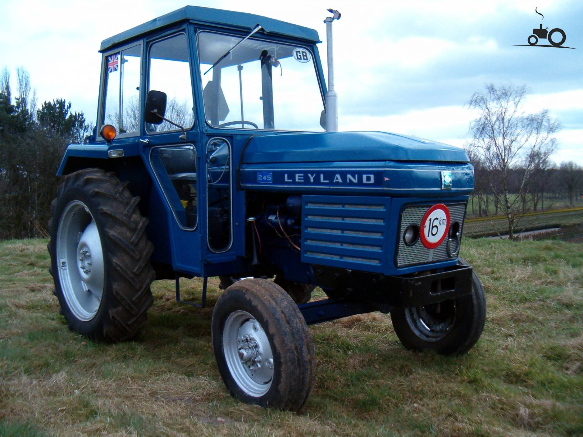 Leyland 245 - United Kingdom - Tractor picture #213991