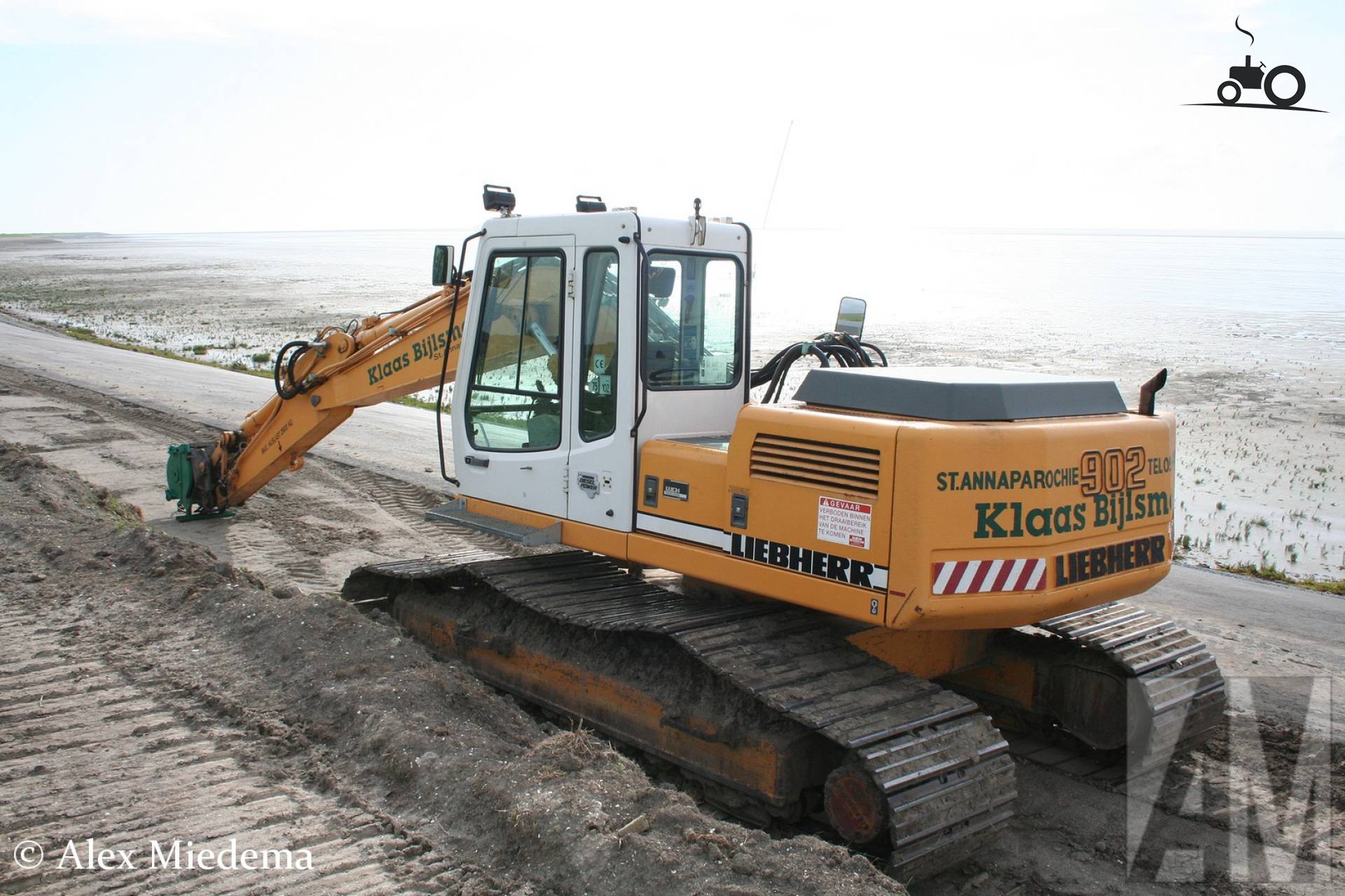 Liebherr 902
